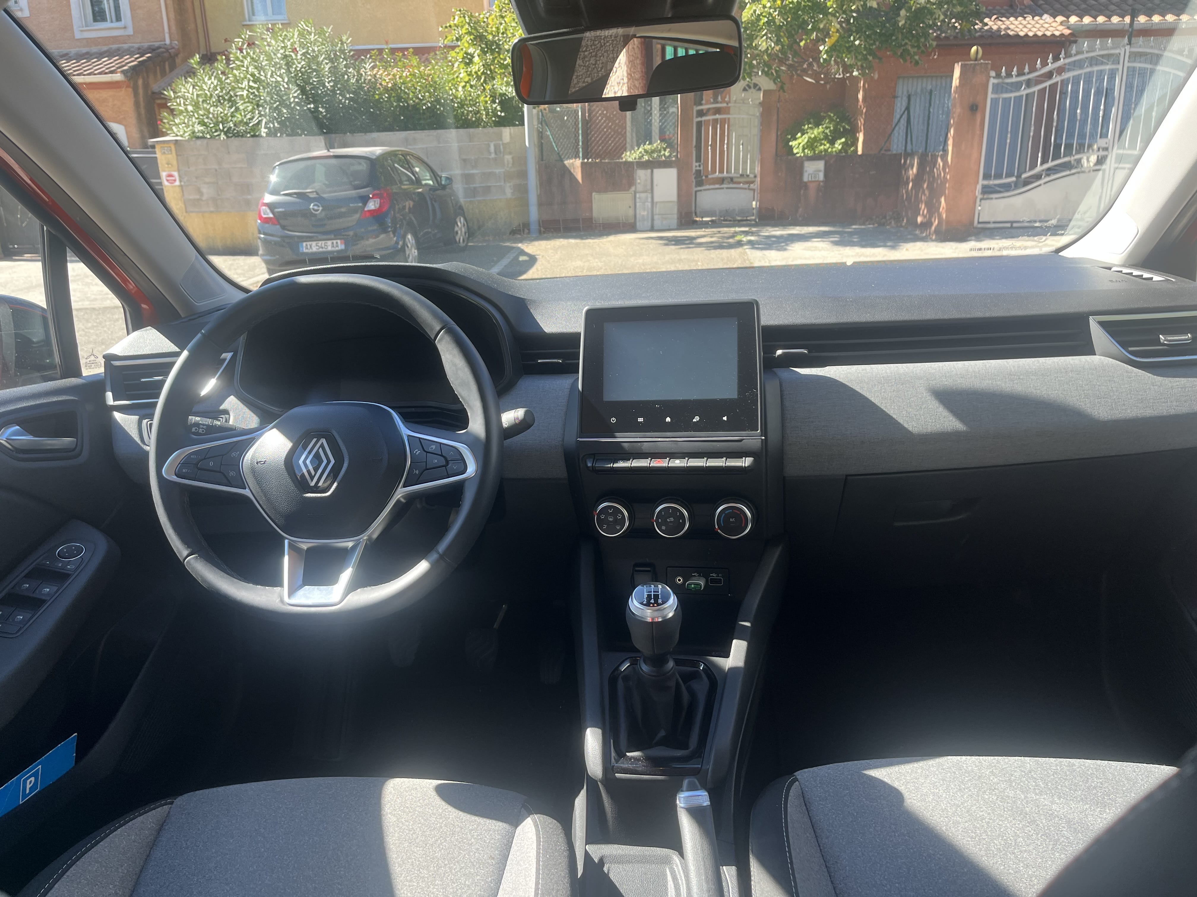 Renault Clio avec Entrée audio / iPod
