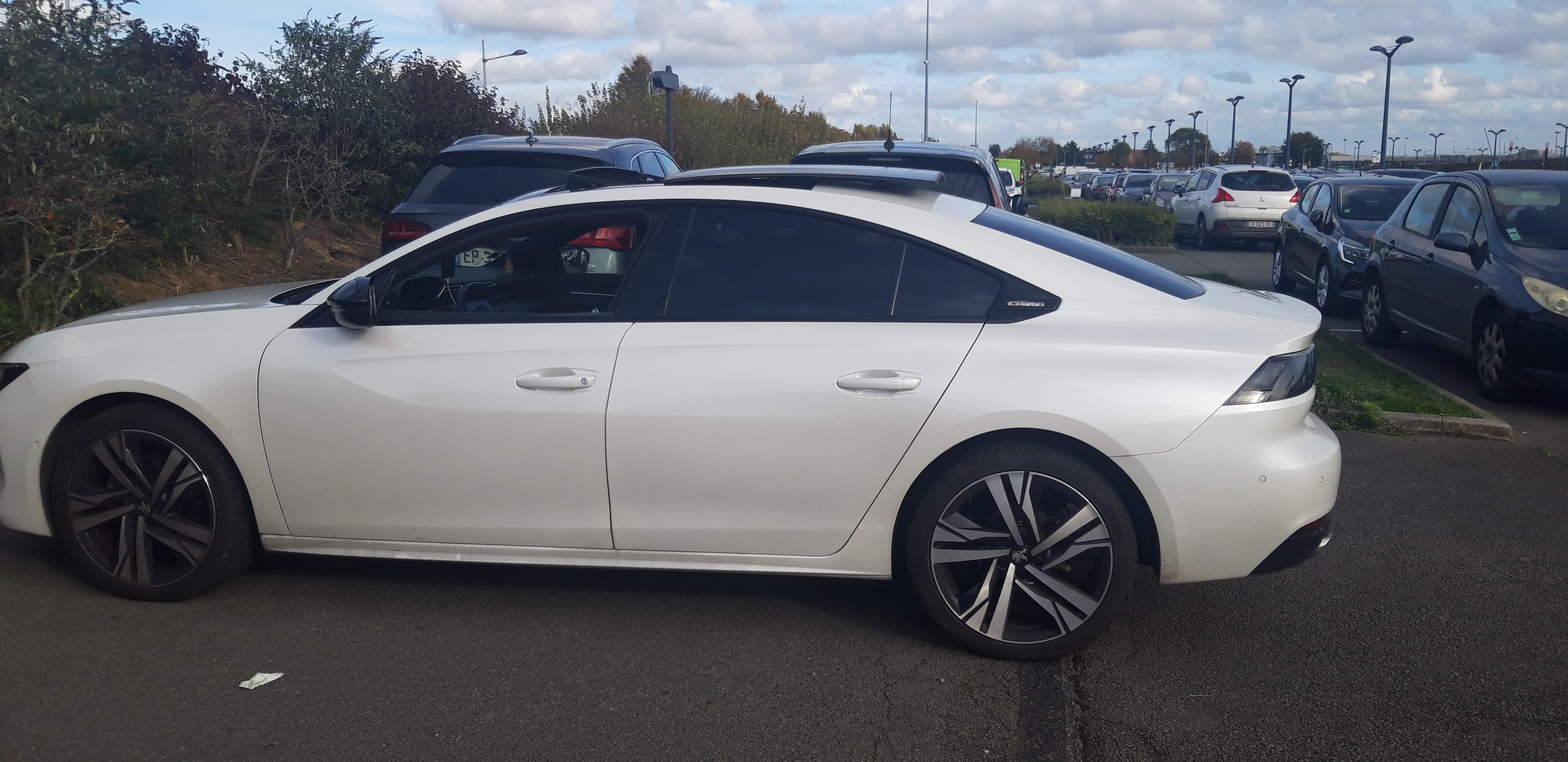 Peugeot 508 Coupé avec Android Auto