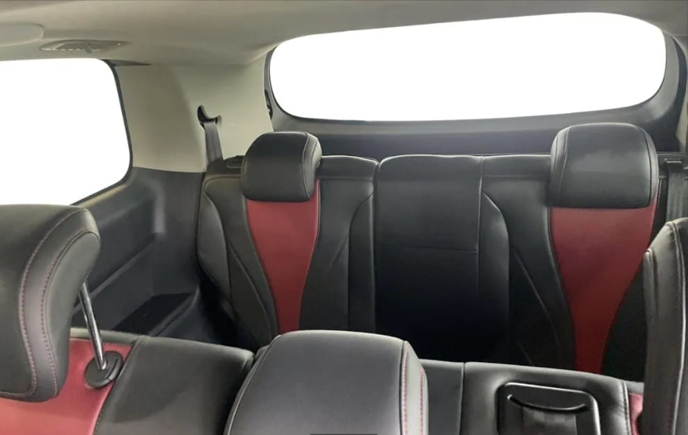 Maxus Euniq 5 mit Kindersitz