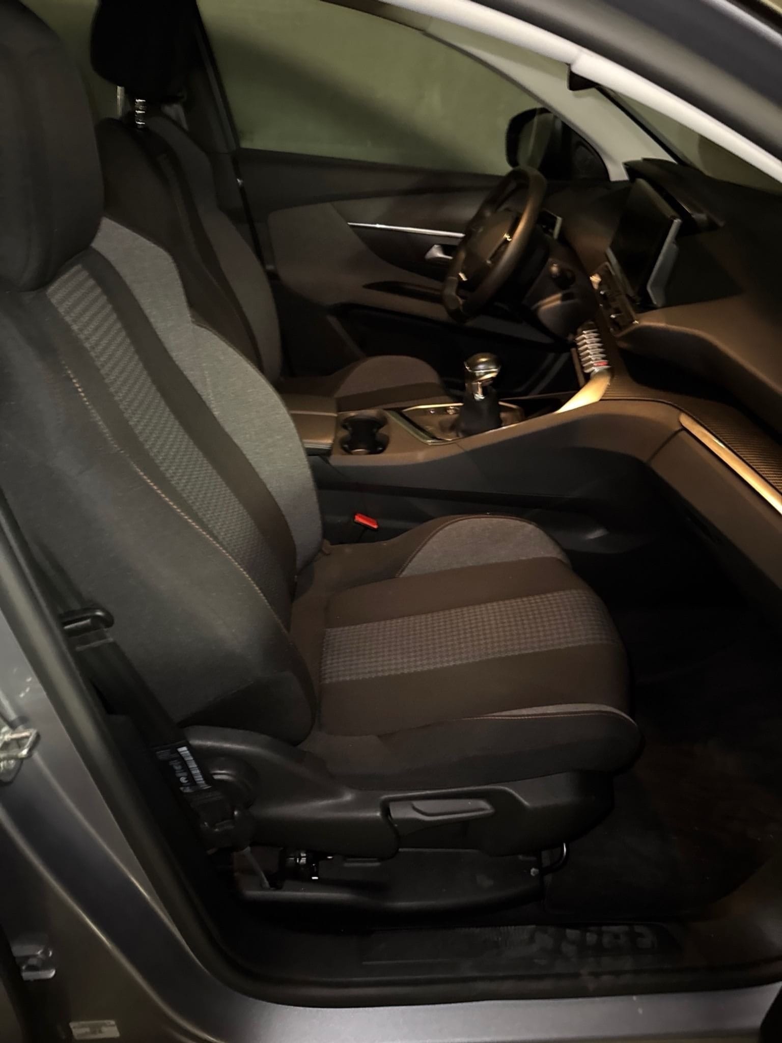 Peugeot 3008 avec Régulateur de vitesse