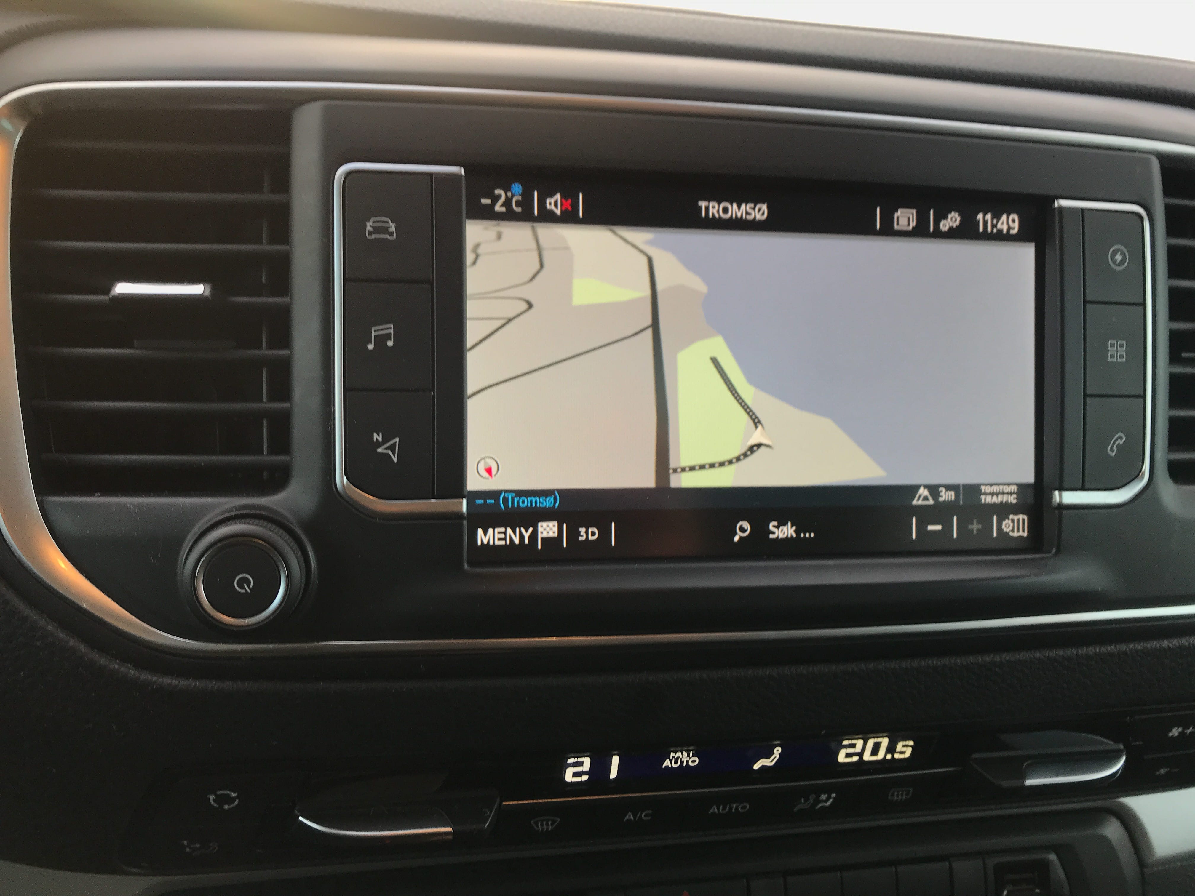 Toyota Proace Verso utvendig vask inkludert mit Bluetooth-Audio