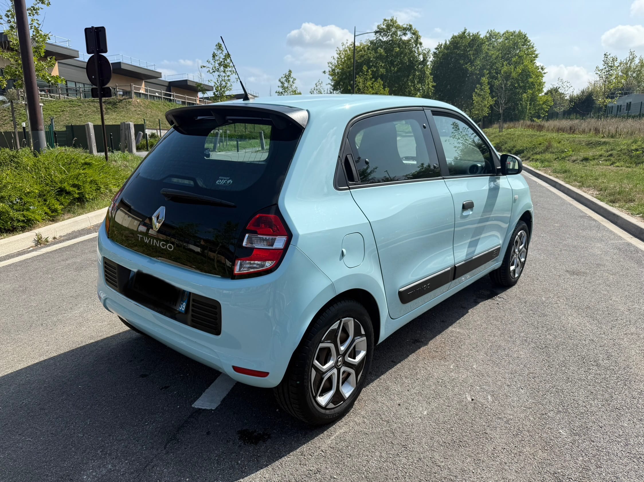 Renault Twingo III avec Entrée audio / iPod