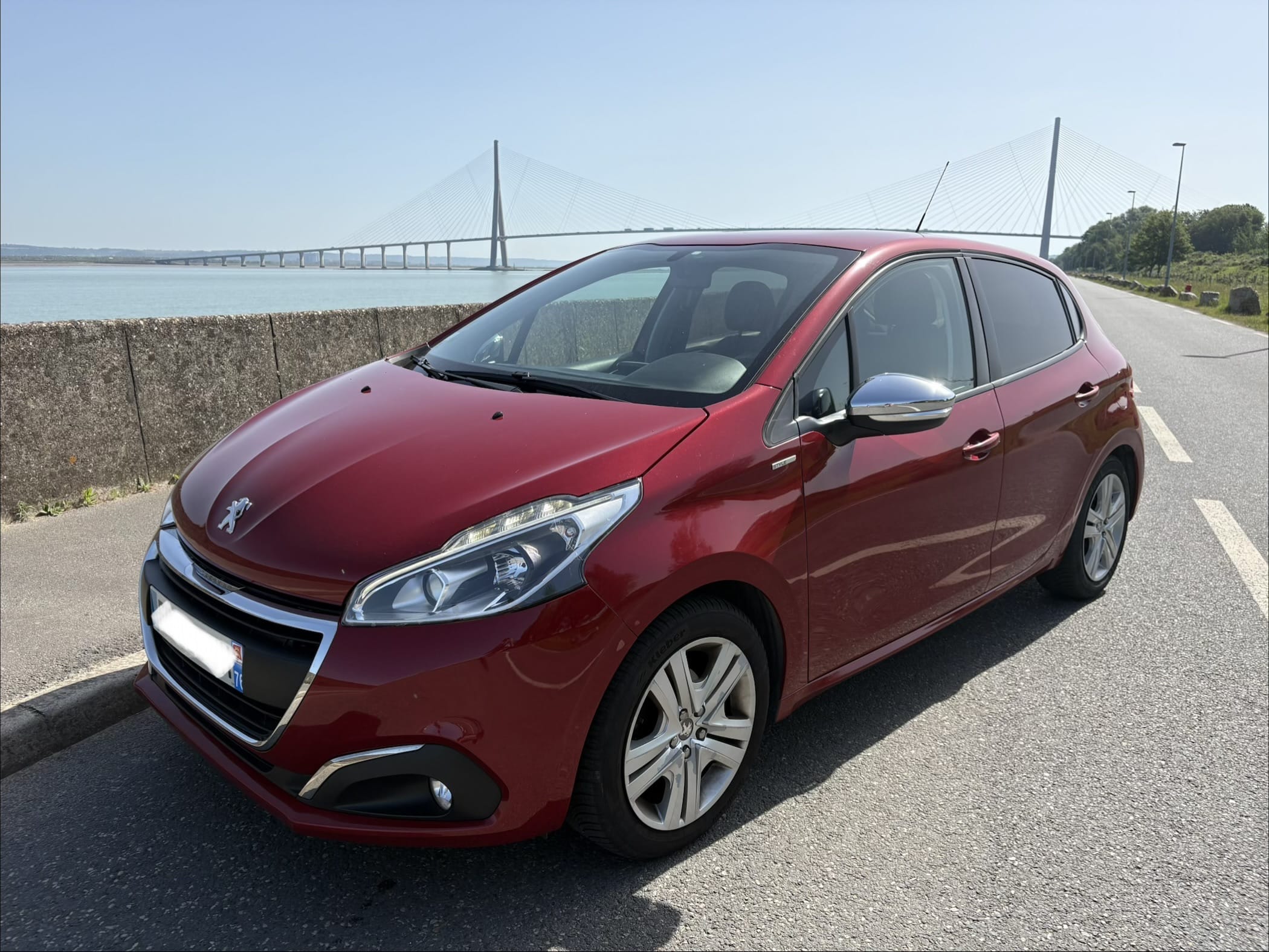 Peugeot 208, 2017, Essence 95