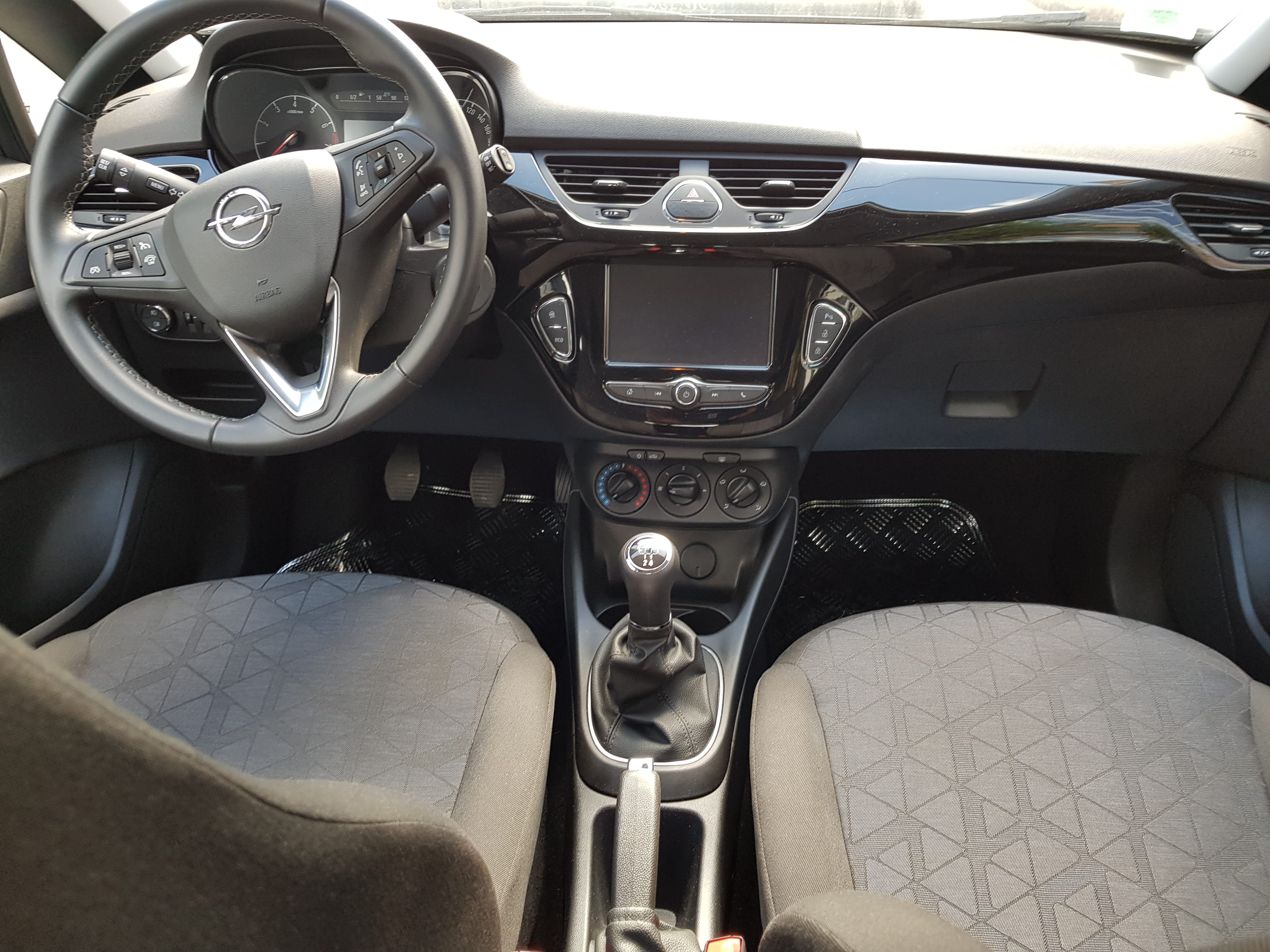 Opel Corsa Série spéciale "120" avec Régulateur de vitesse