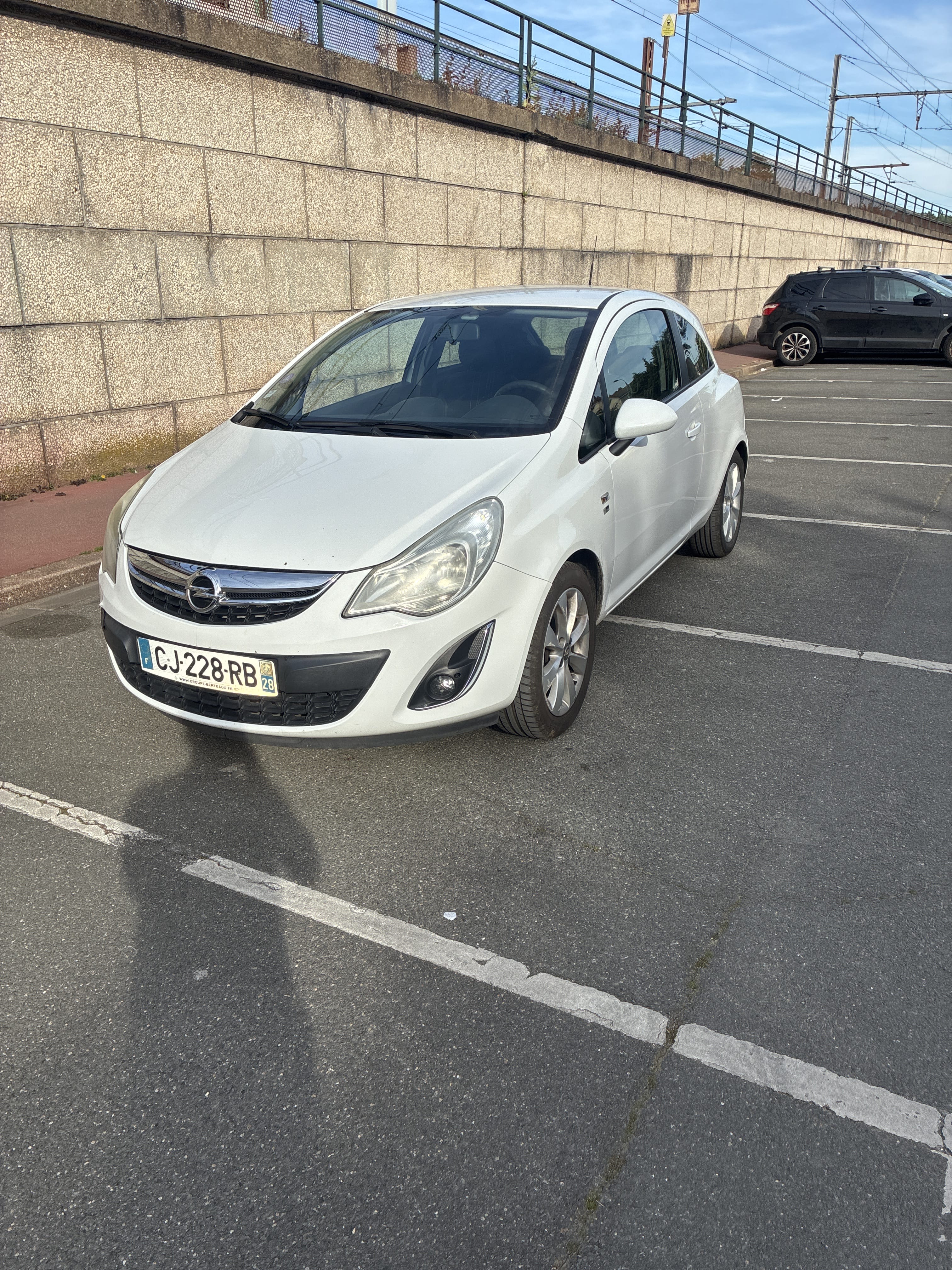 Opel Corsa, 2012, Essence 95