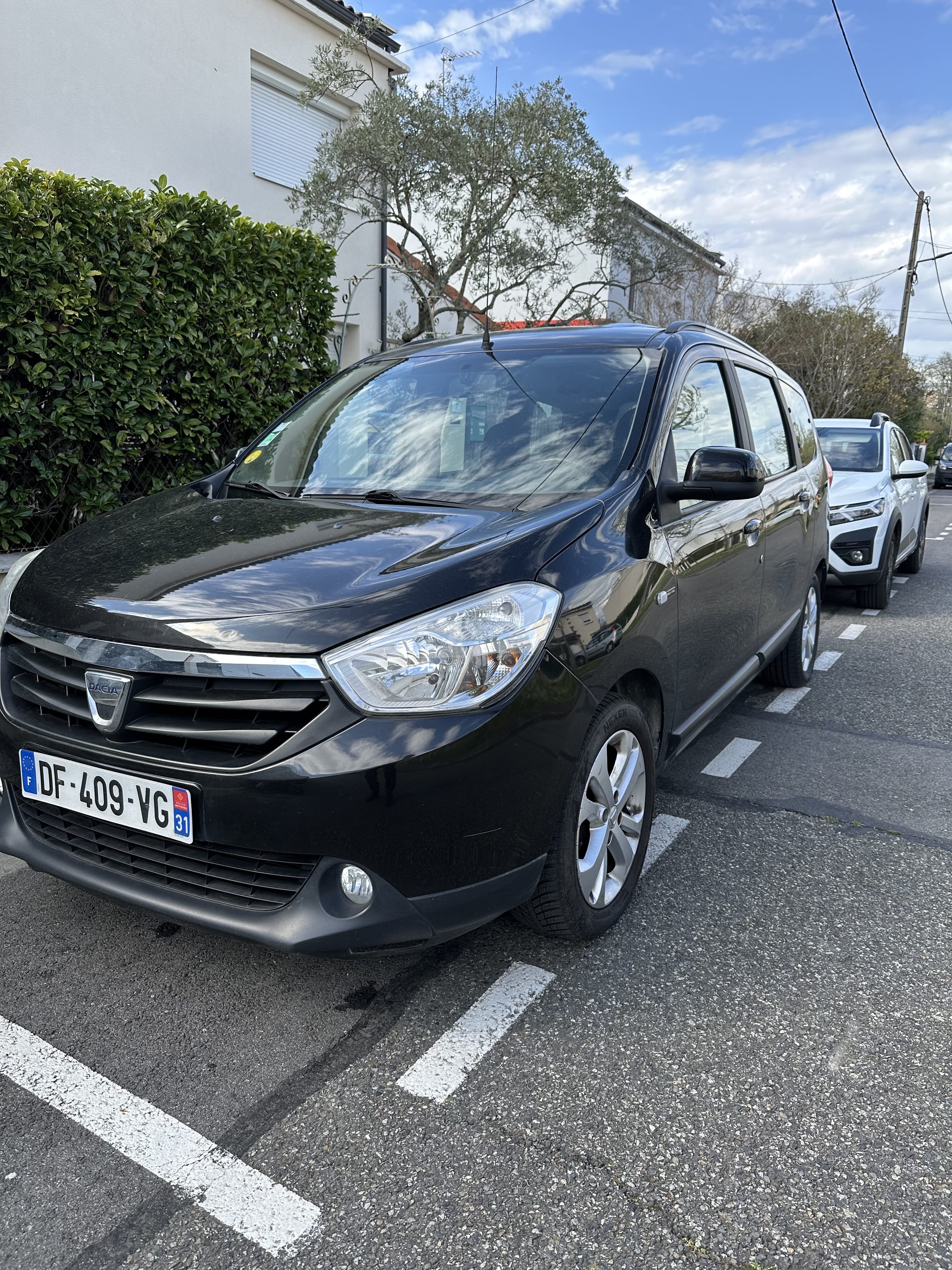 Dacia Lodgy, 2014, Diesel, 7 places