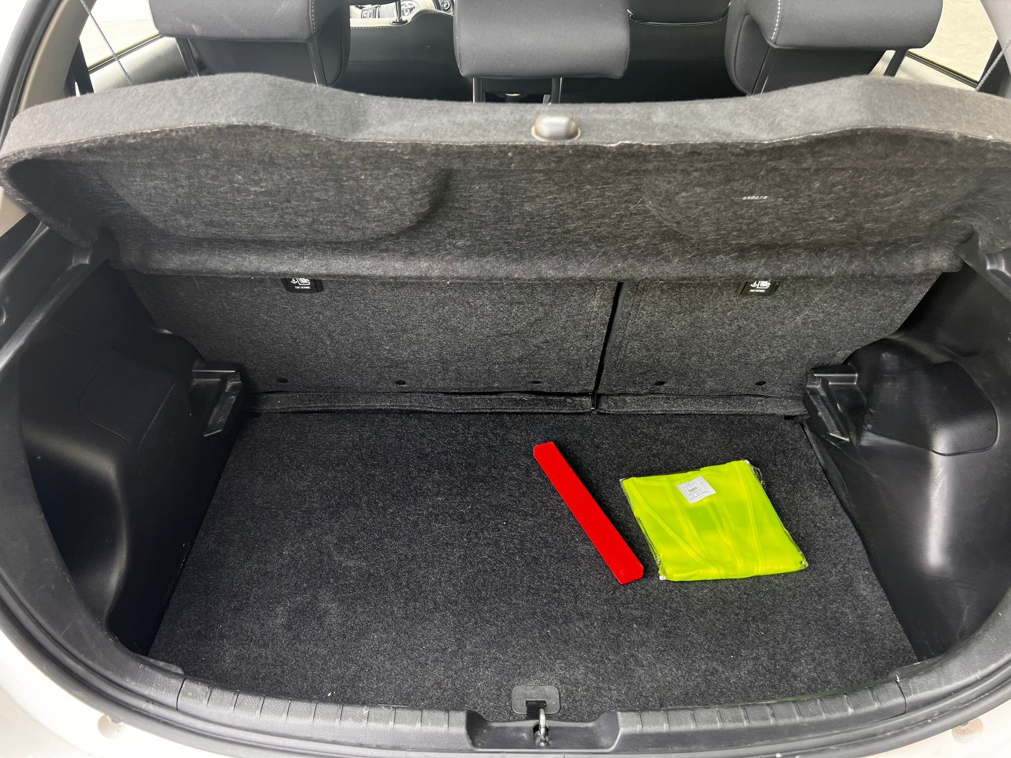 Toyota Yaris avec Siège bébé