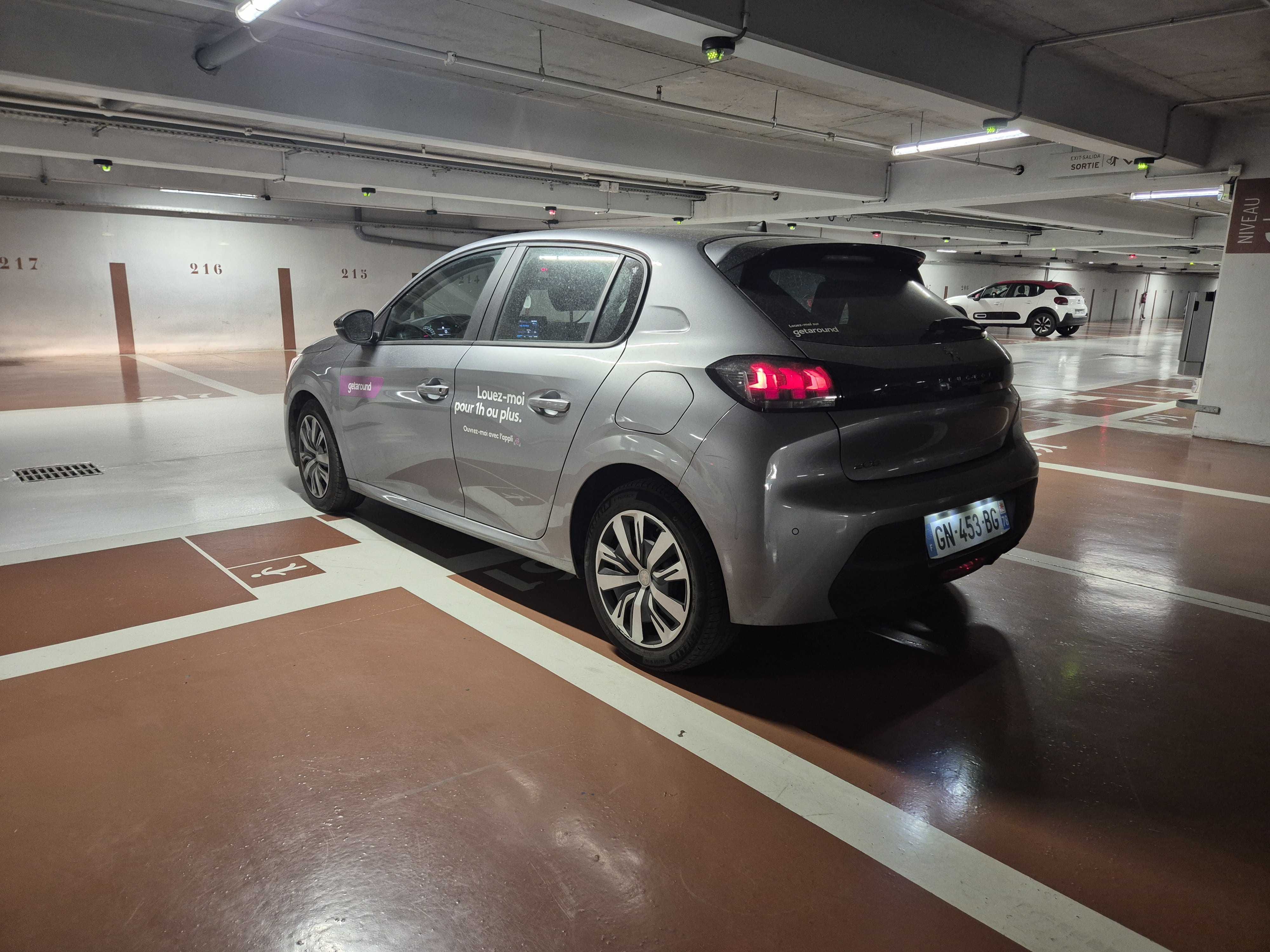 Peugeot 208 ACTIVE PACK PURETECH 75CH BVM avec Régulateur de vitesse