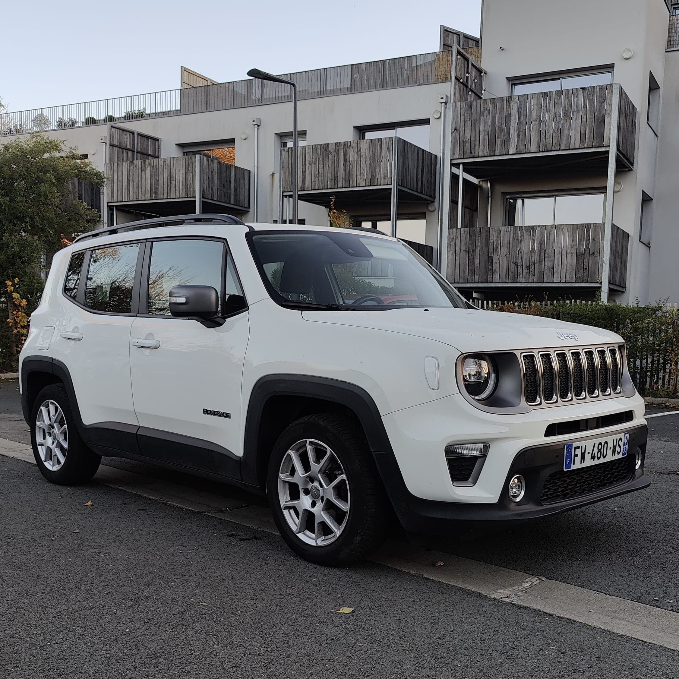Jeep Renegade Limited avec Climatisation