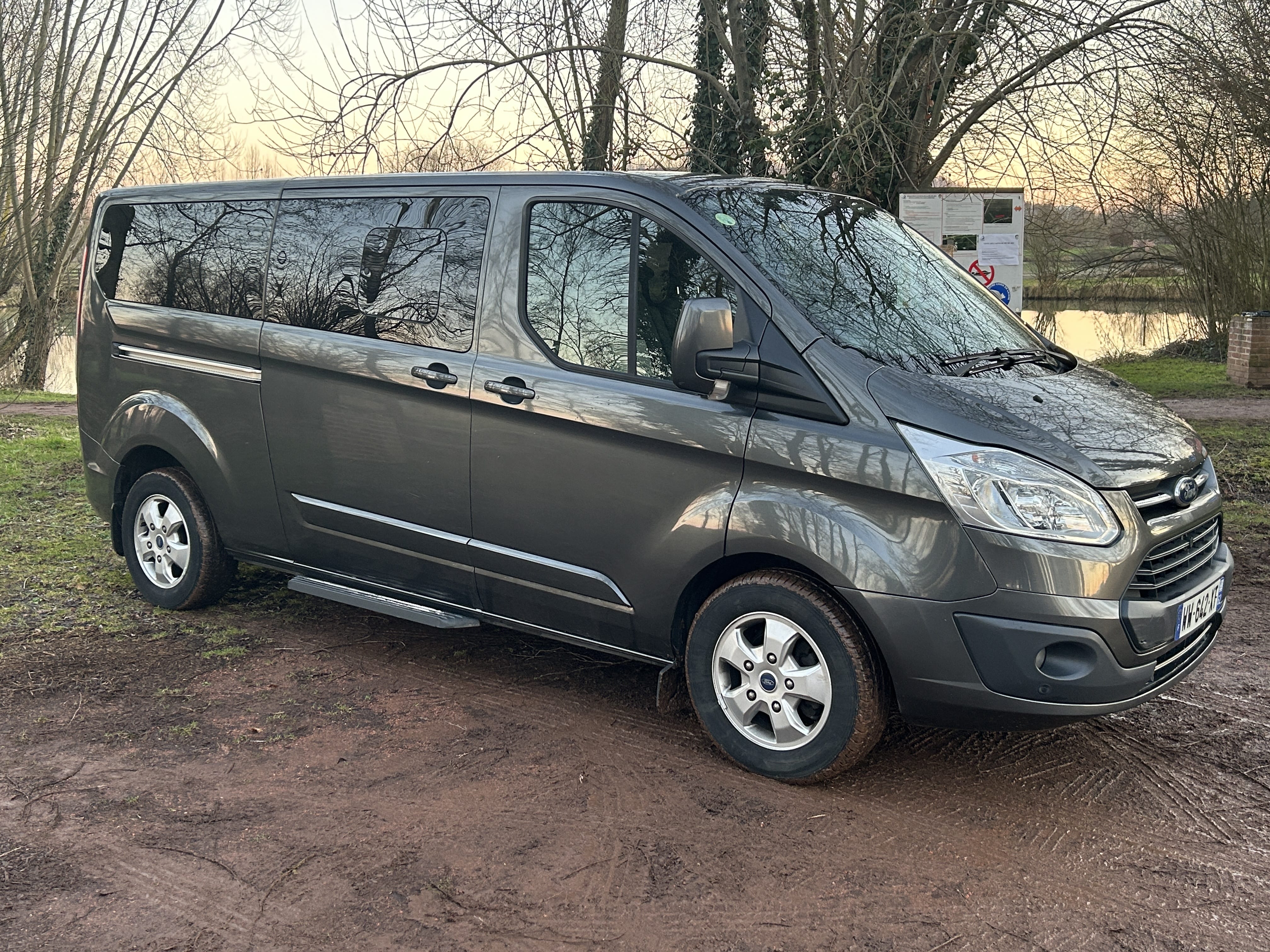 Ford Tourneo Custom avec Climatisation