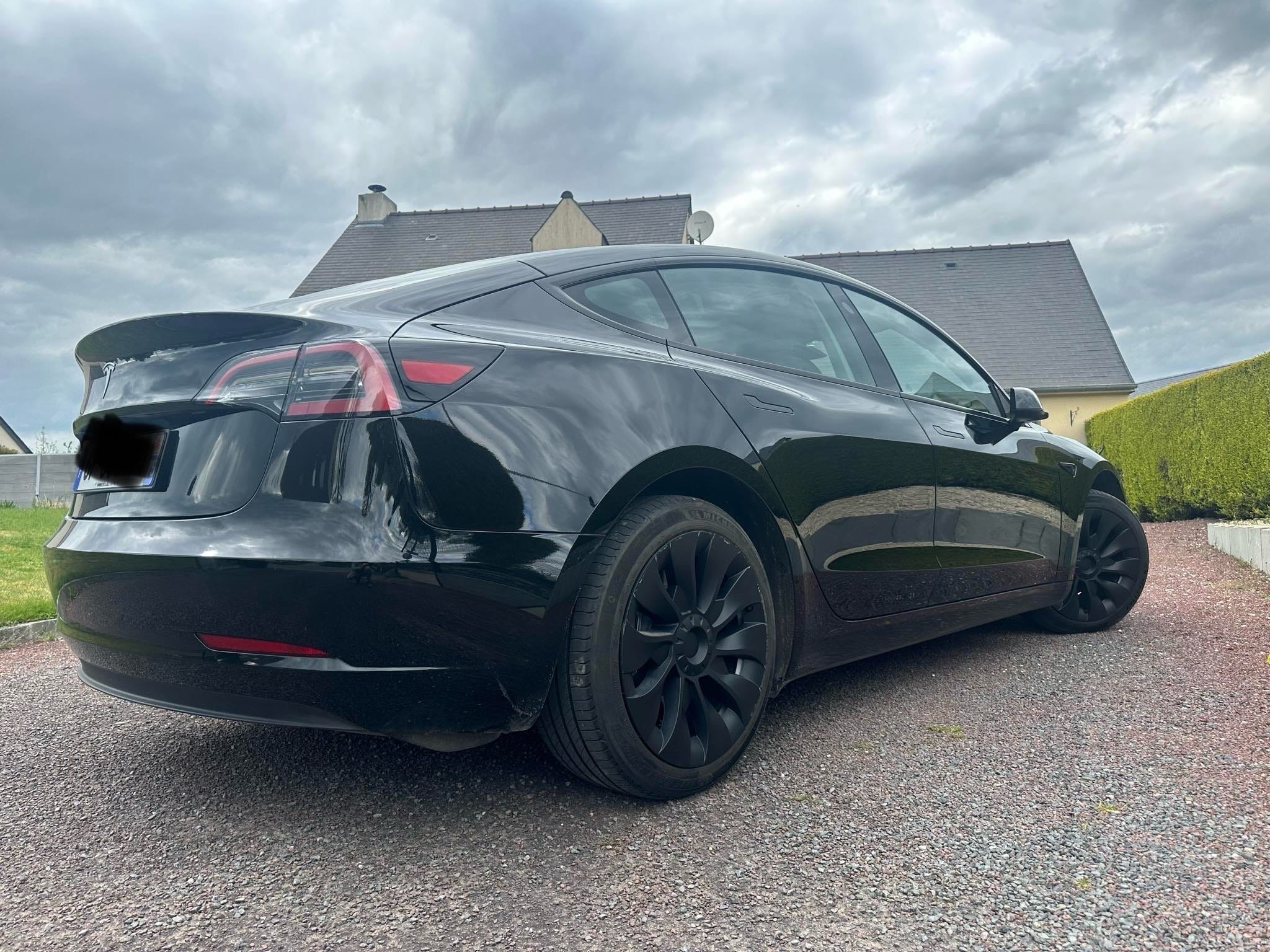 Tesla Model 3, 2023, Électrique, automatique