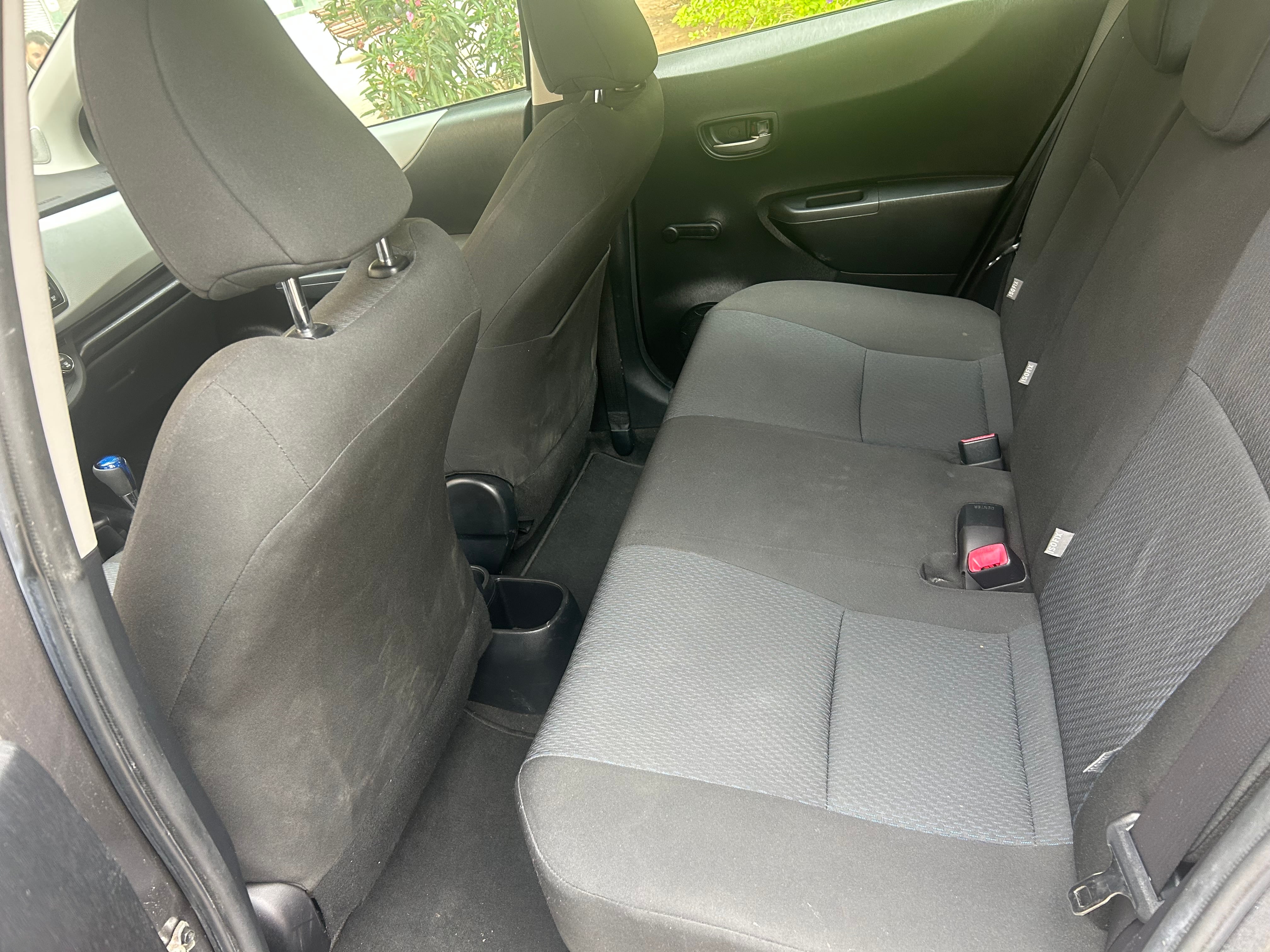 Toyota Yaris Híbrido con Audio Bluetooth