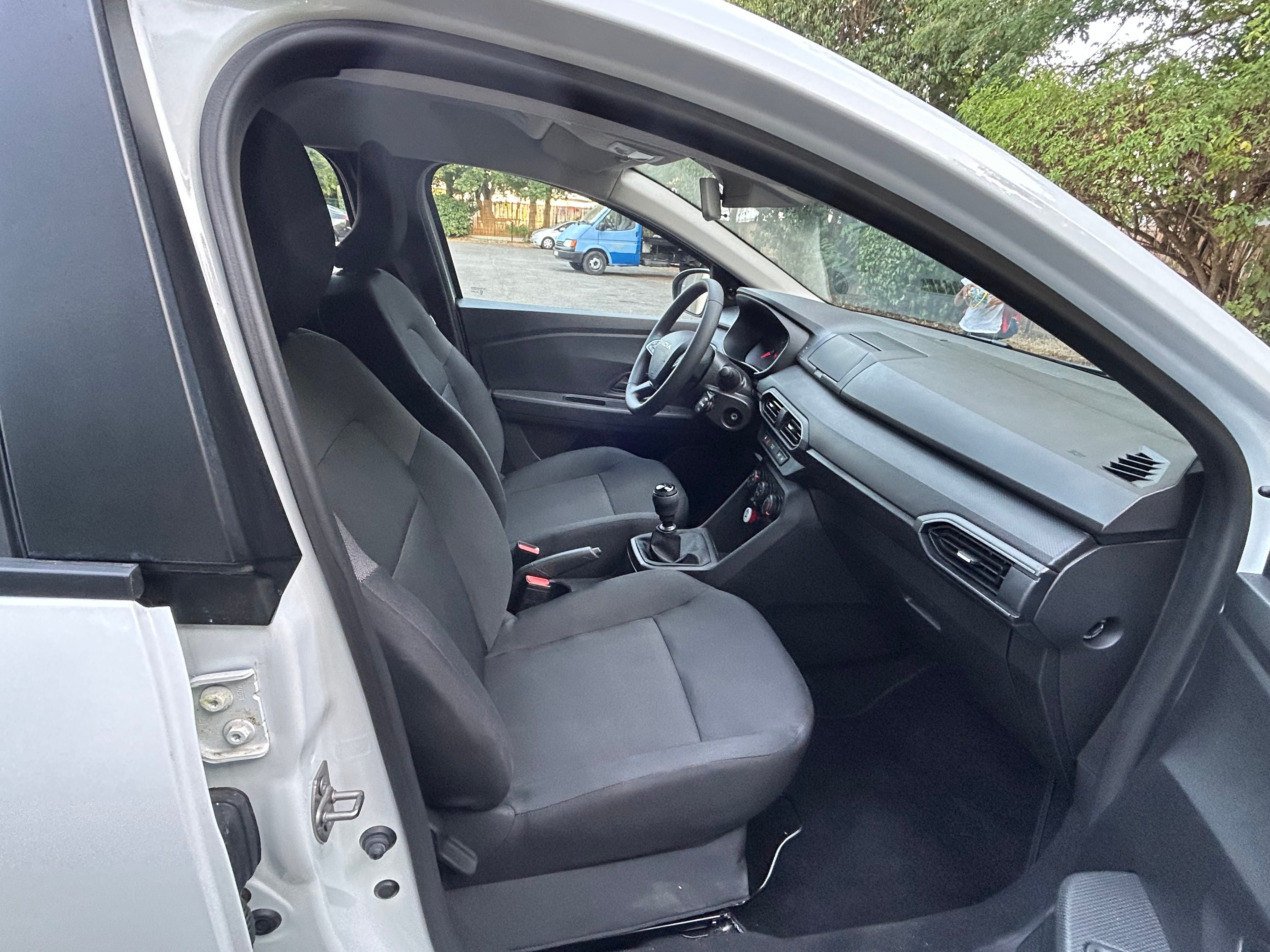 Dacia Sandero Essential