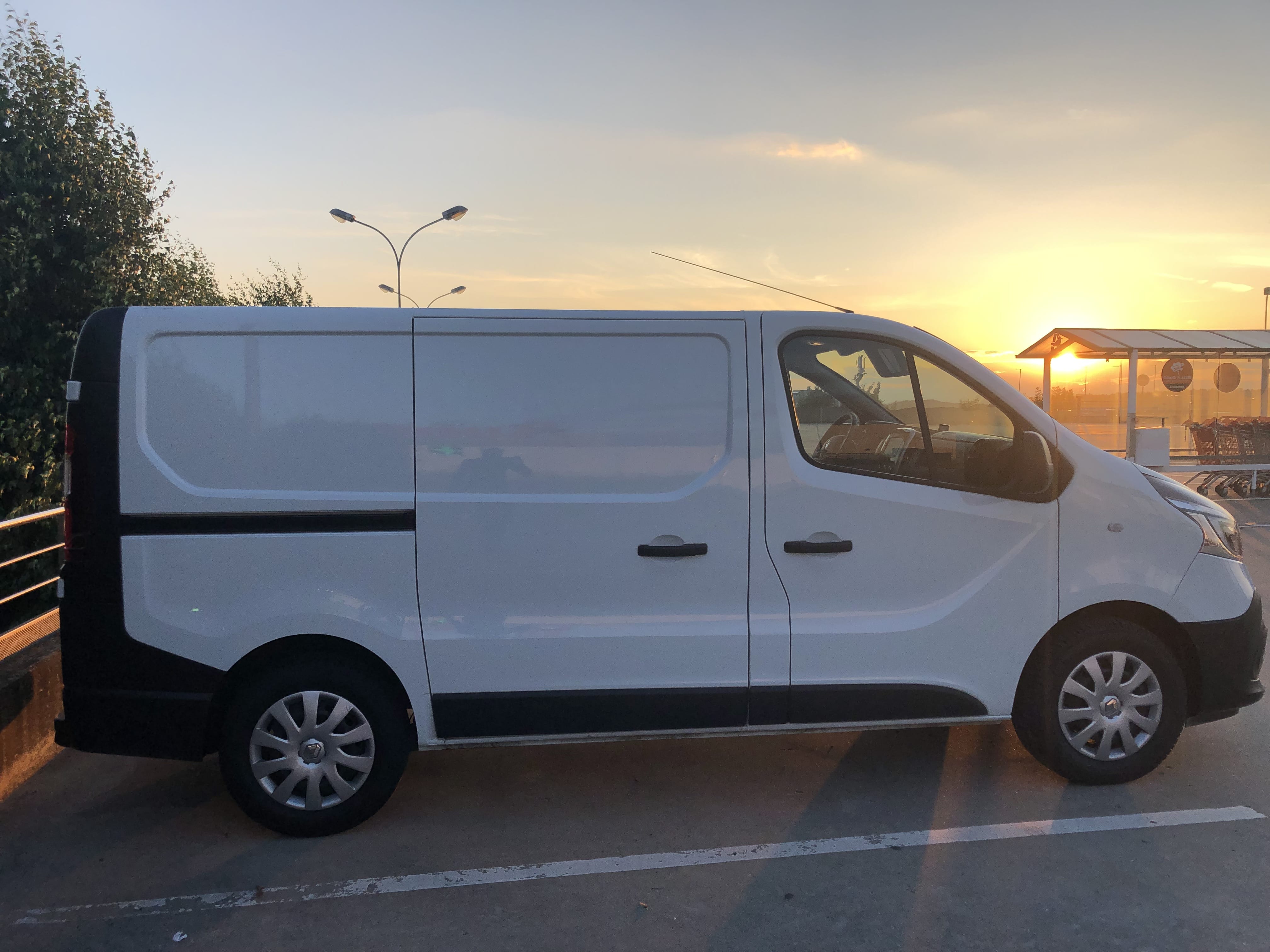 Renault Trafic L1H1 1200 2.0 dCi 145ch - AUTOMATIQUE avec Climatisation