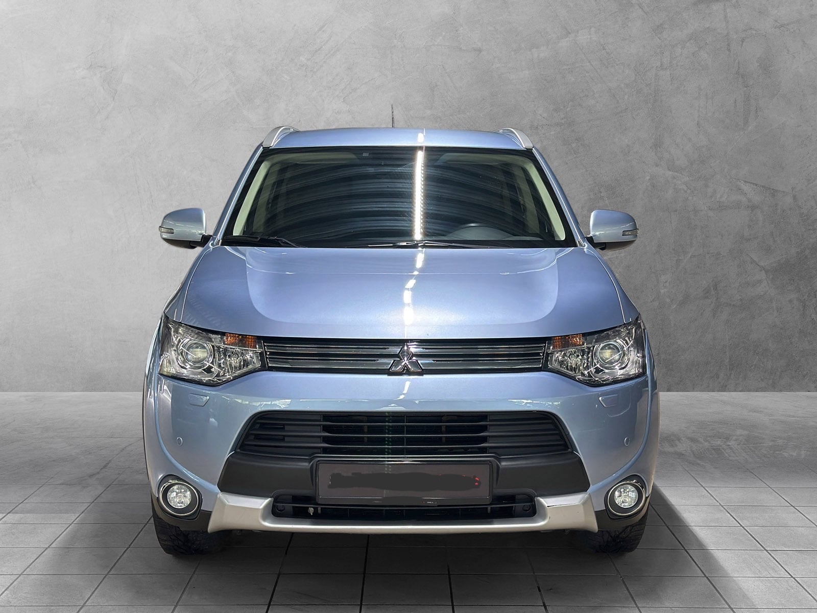 Mitsubishi Outlander PHEV MOTION med Firehjulstrekk