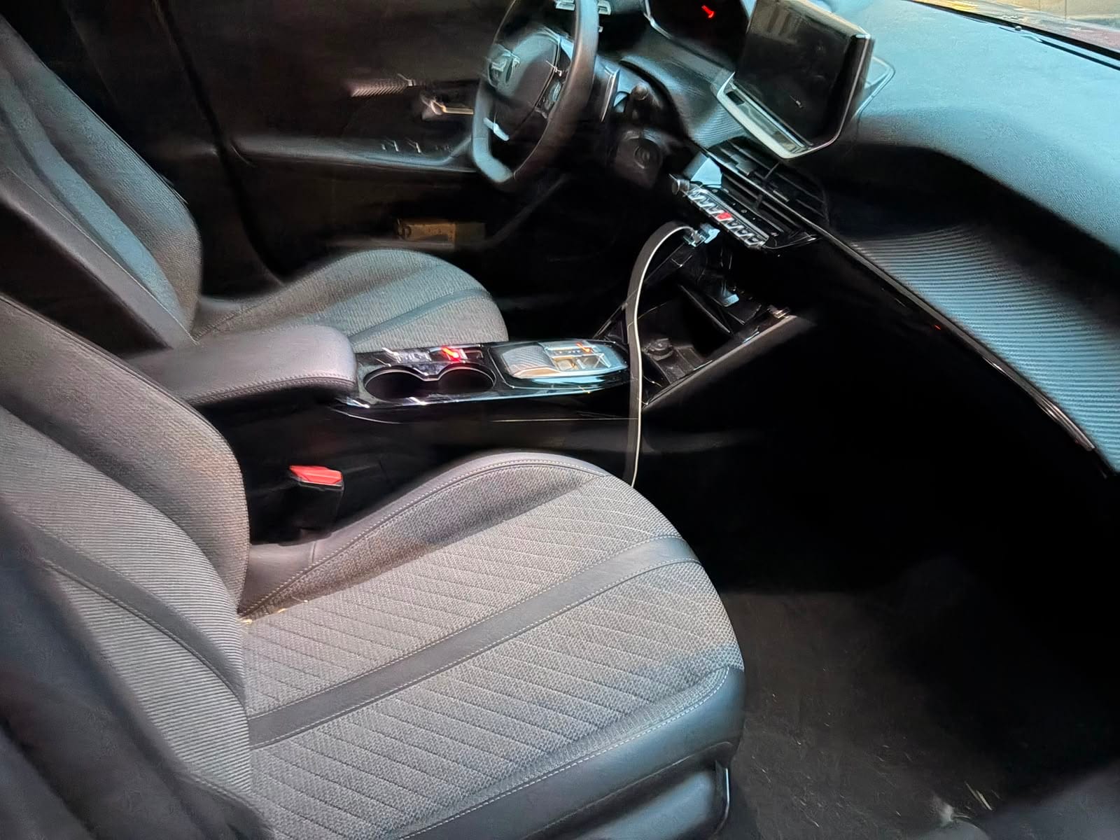 Peugeot 2008 met Cruise control