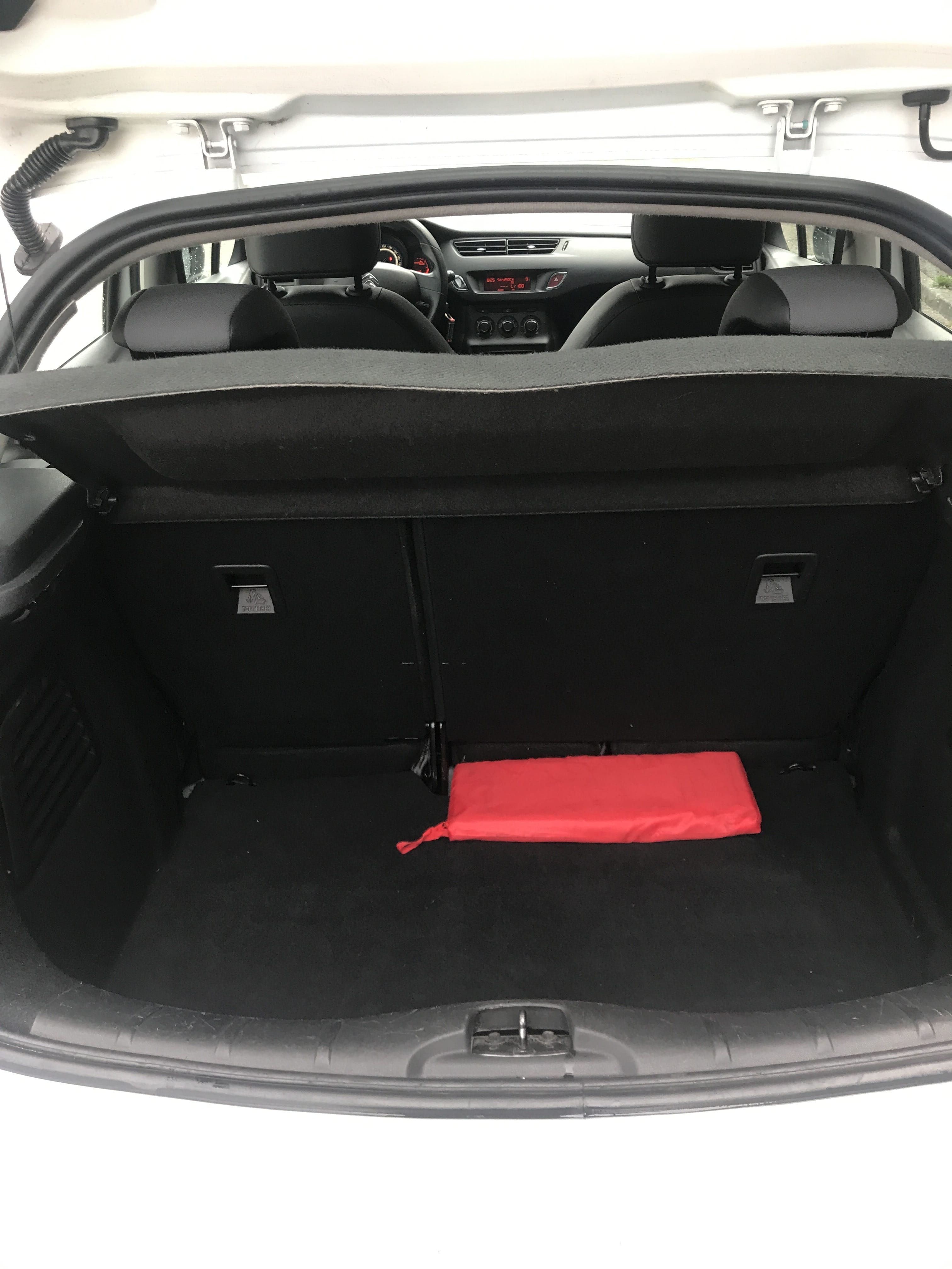 Citroen C3 Hdi avec Pneus neige
