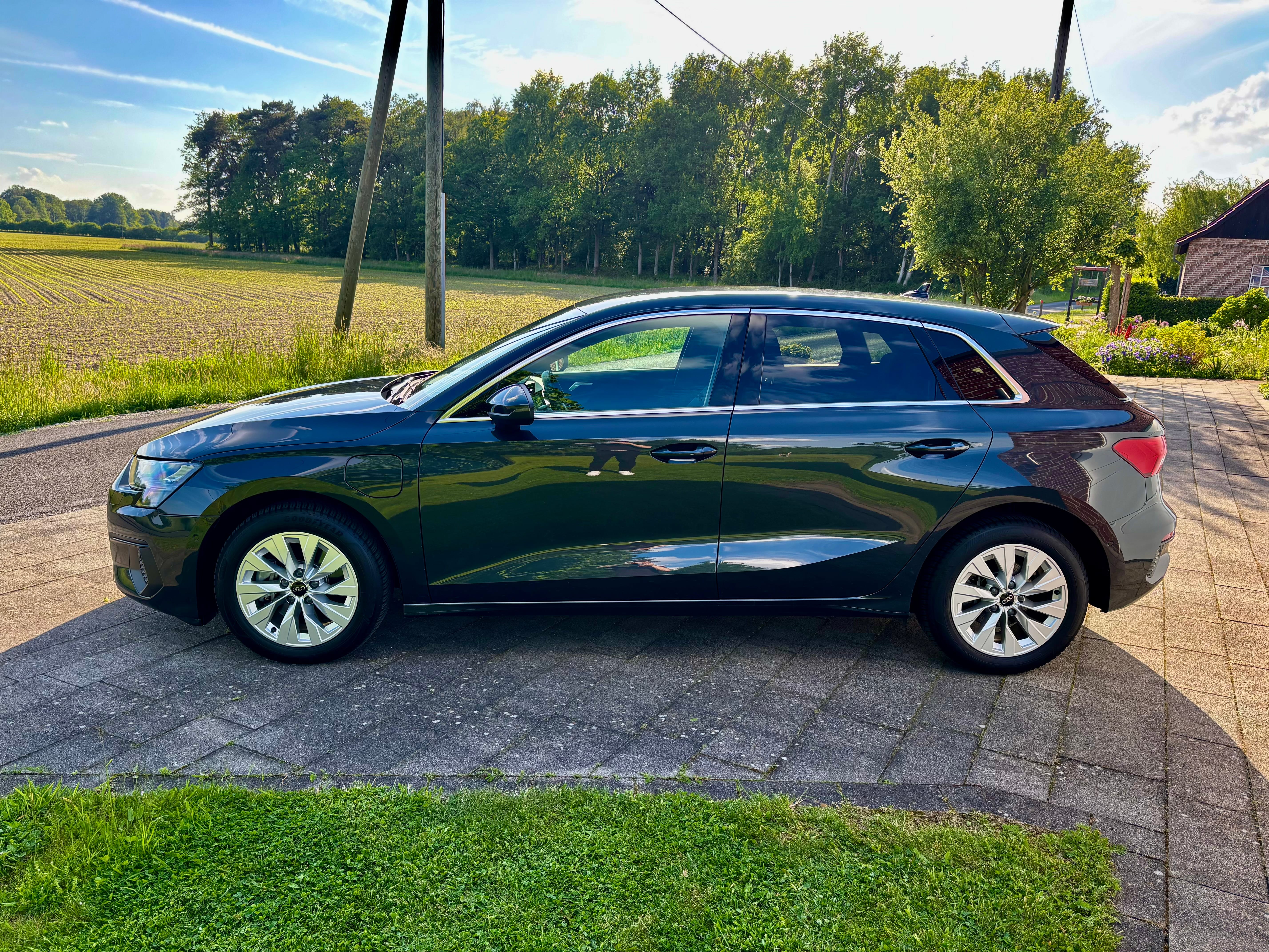 Audi A3 Sportback e-tron 1.4T Premium mit Klimaanlage