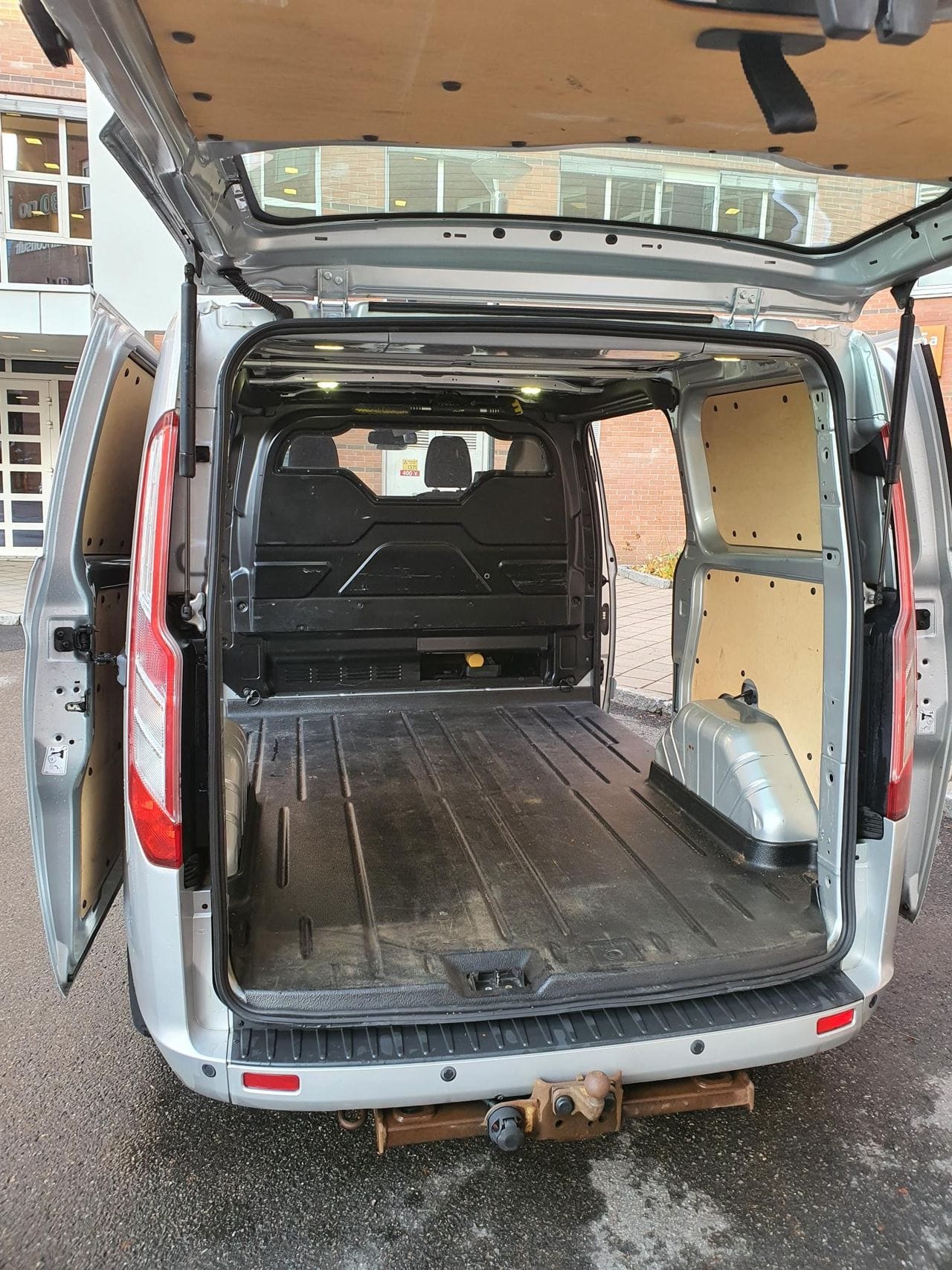 Ford Transit Custom Varebil med Bluetooth audio