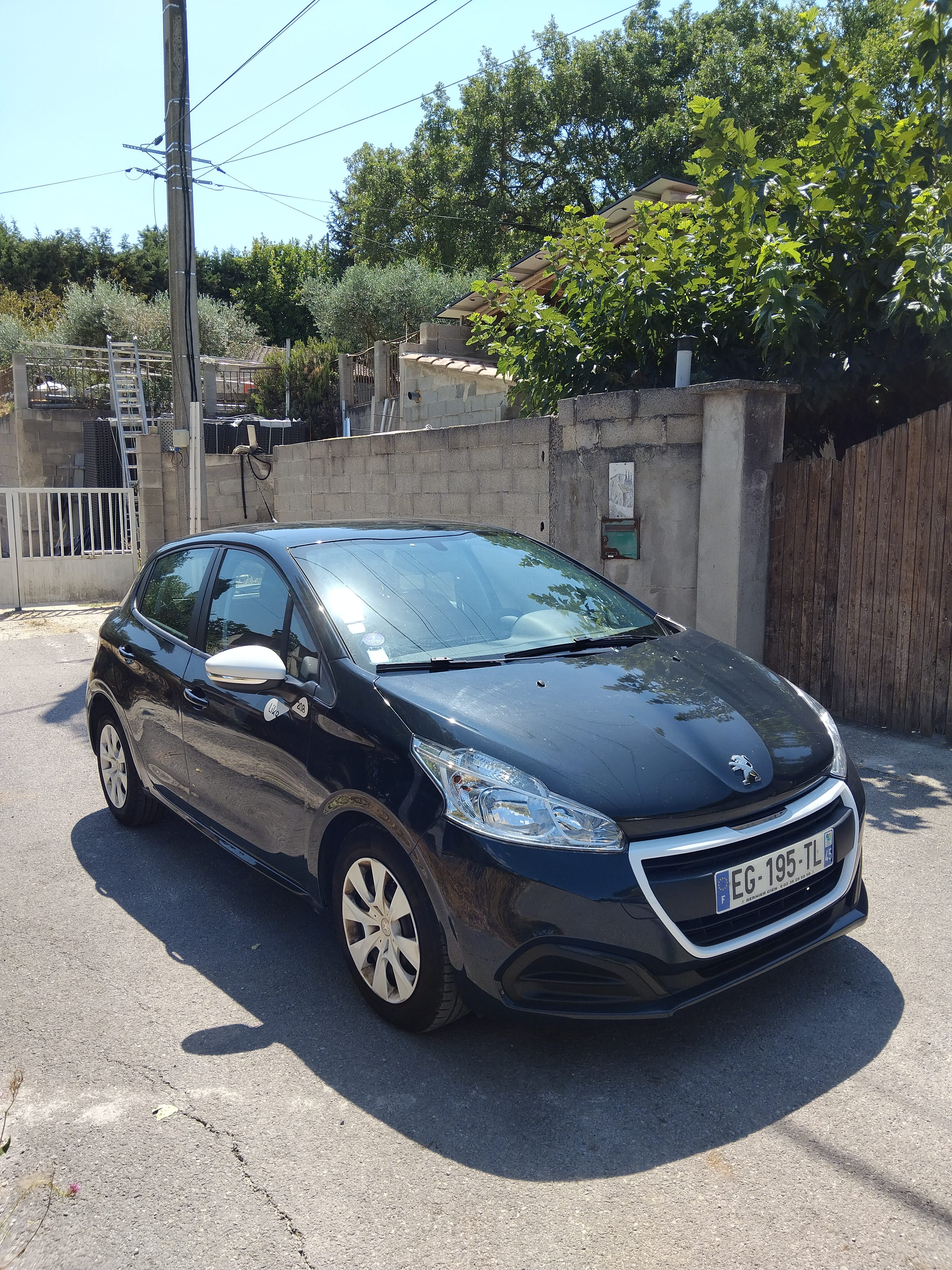 Peugeot 208 avec Port USB