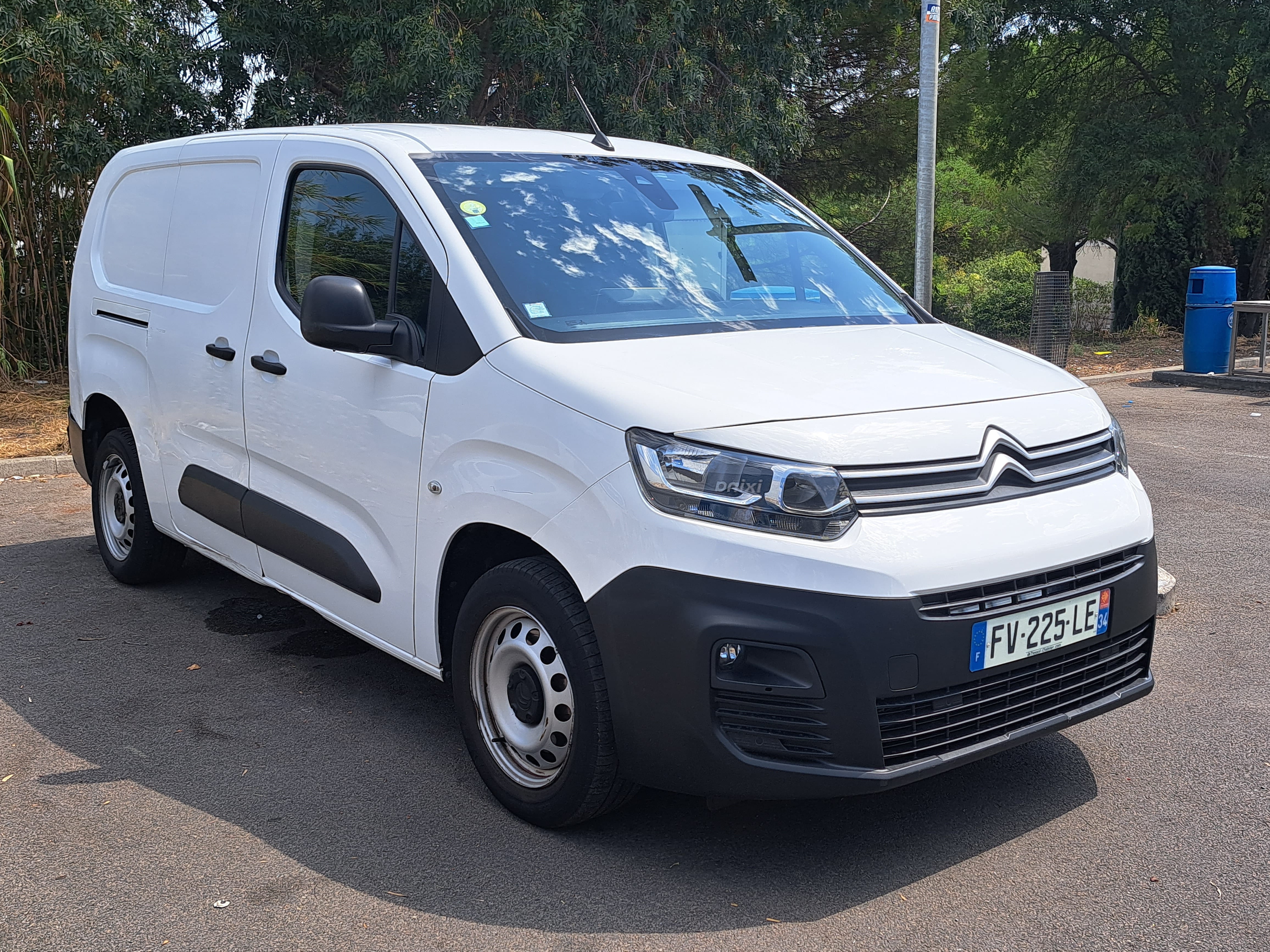 Citroen Berlingo Double Cabine  1.5 hdi avec Climatisation