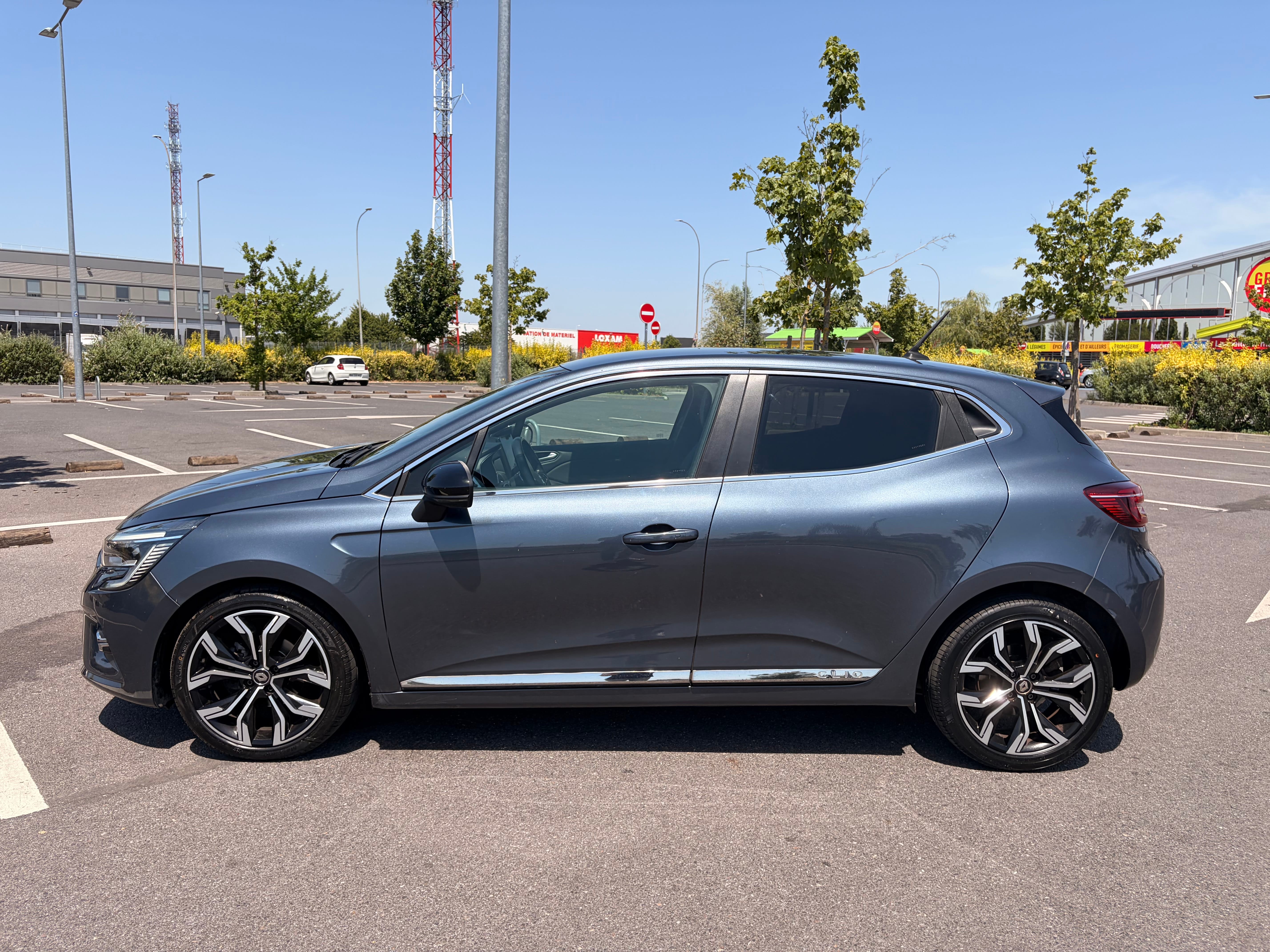 Renault Clio 0.9 tce 90 Intens avec Climatisation