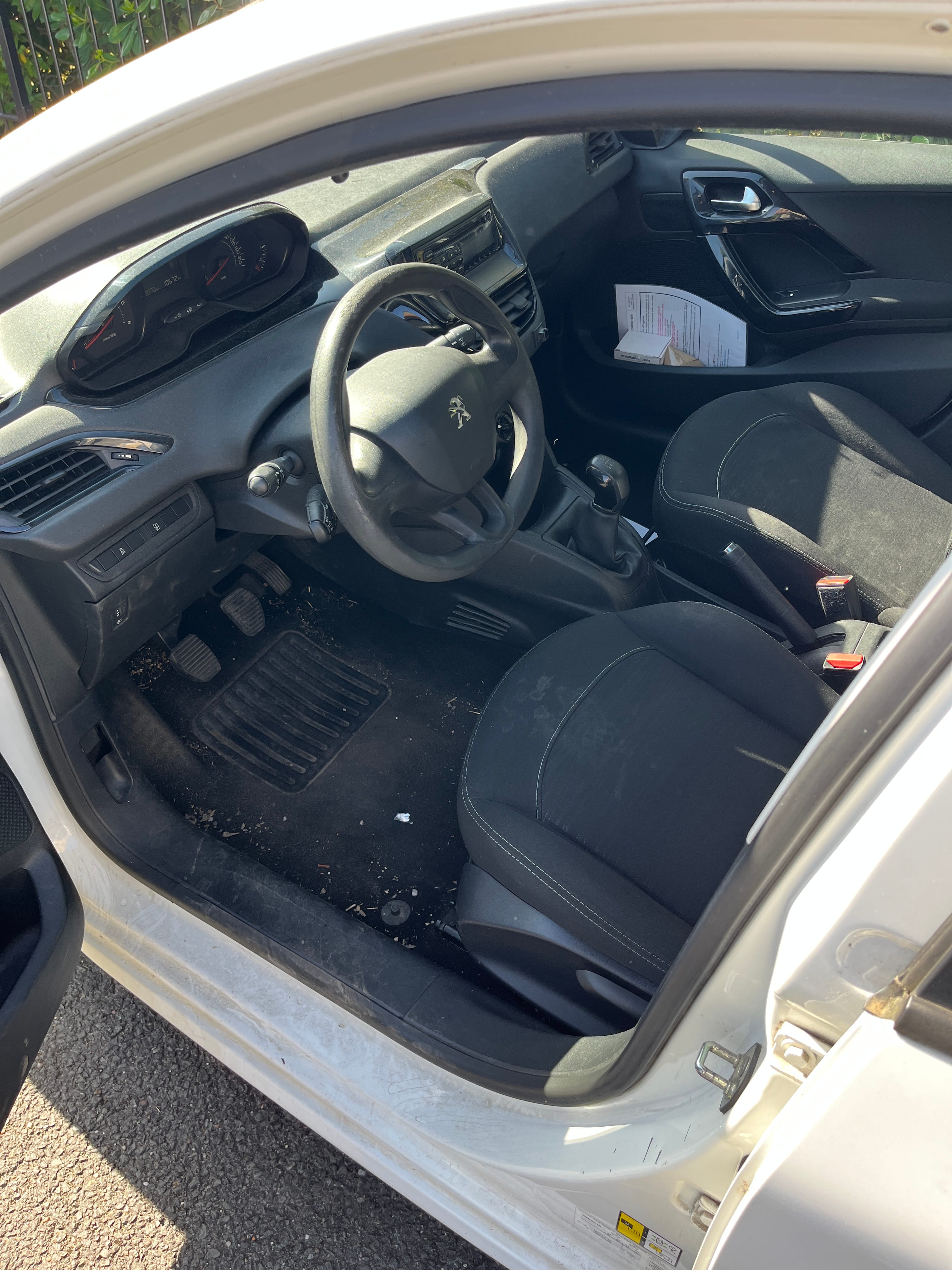 Peugeot 208 avec Régulateur de vitesse