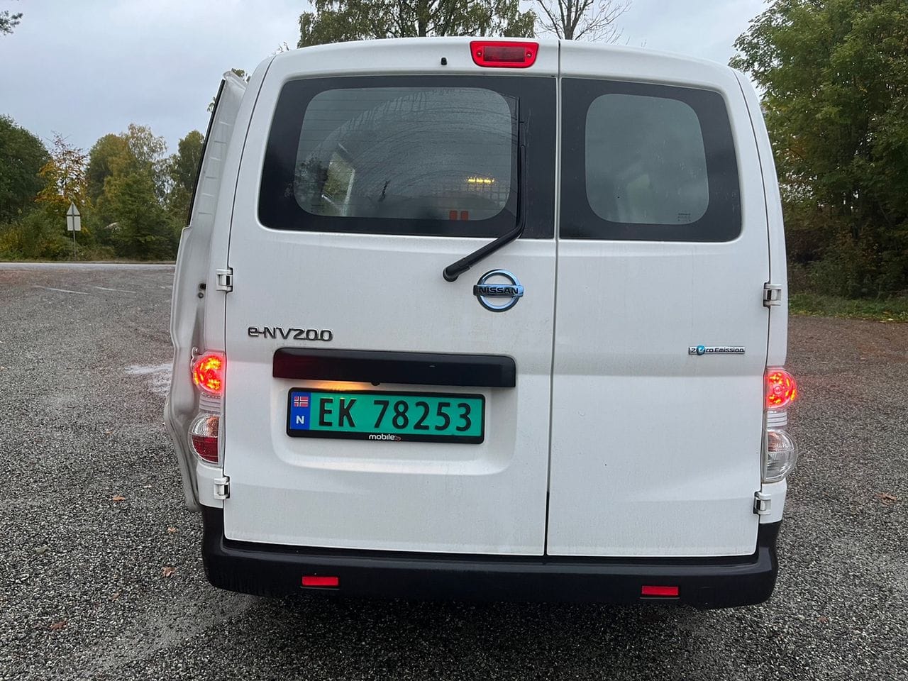 Nissan NV200 Reliable City Car med GPS