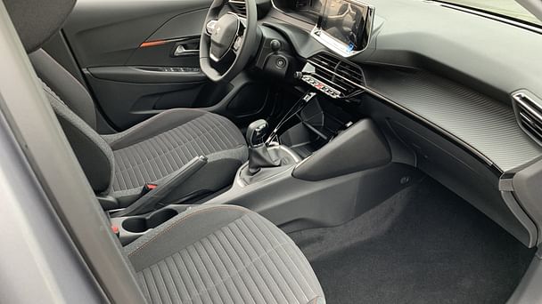 Peugeot 208 BVM II 1.2 PTEC avec Audio Bluetooth