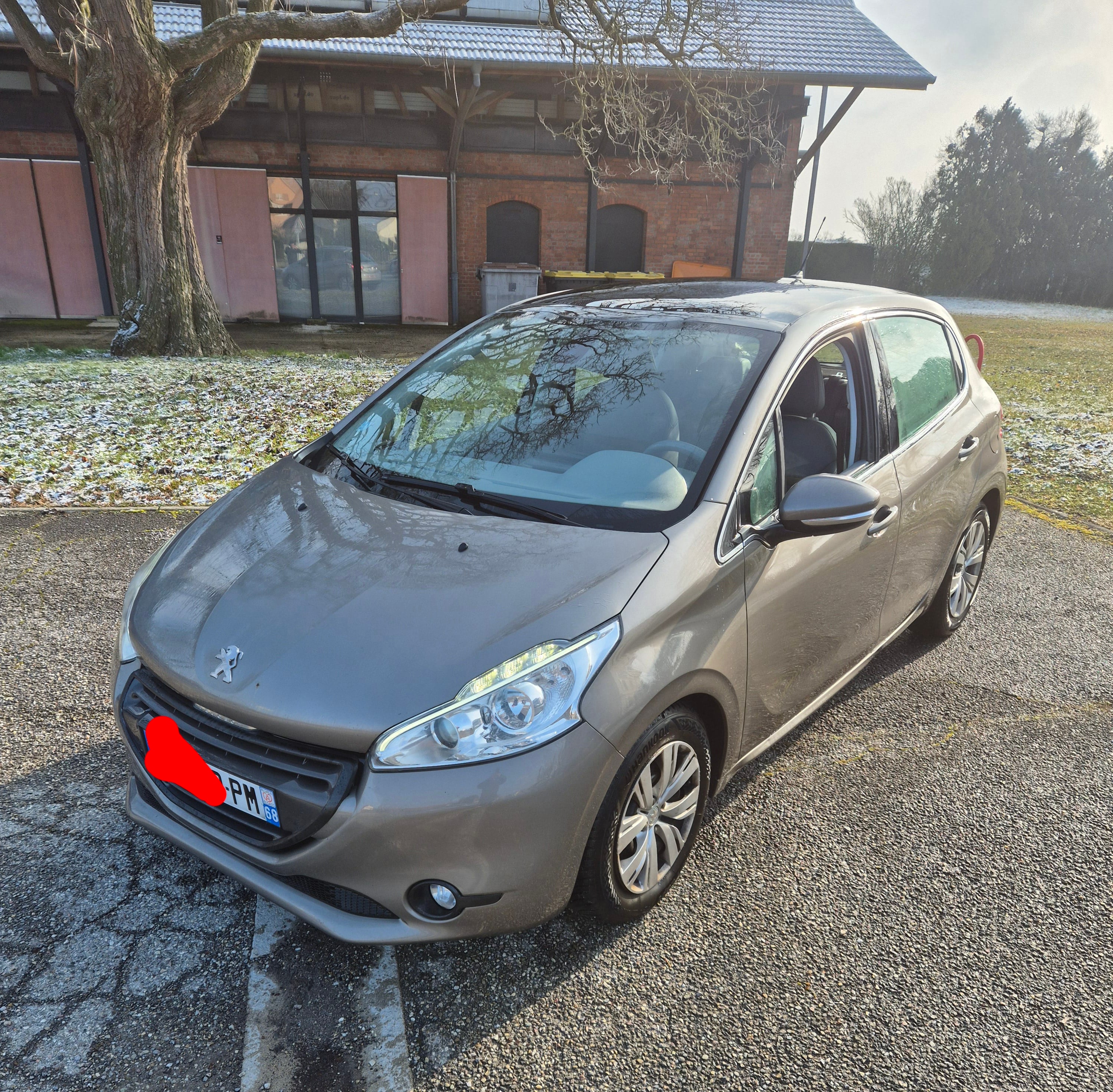 Peugeot 208, 2012, Diesel