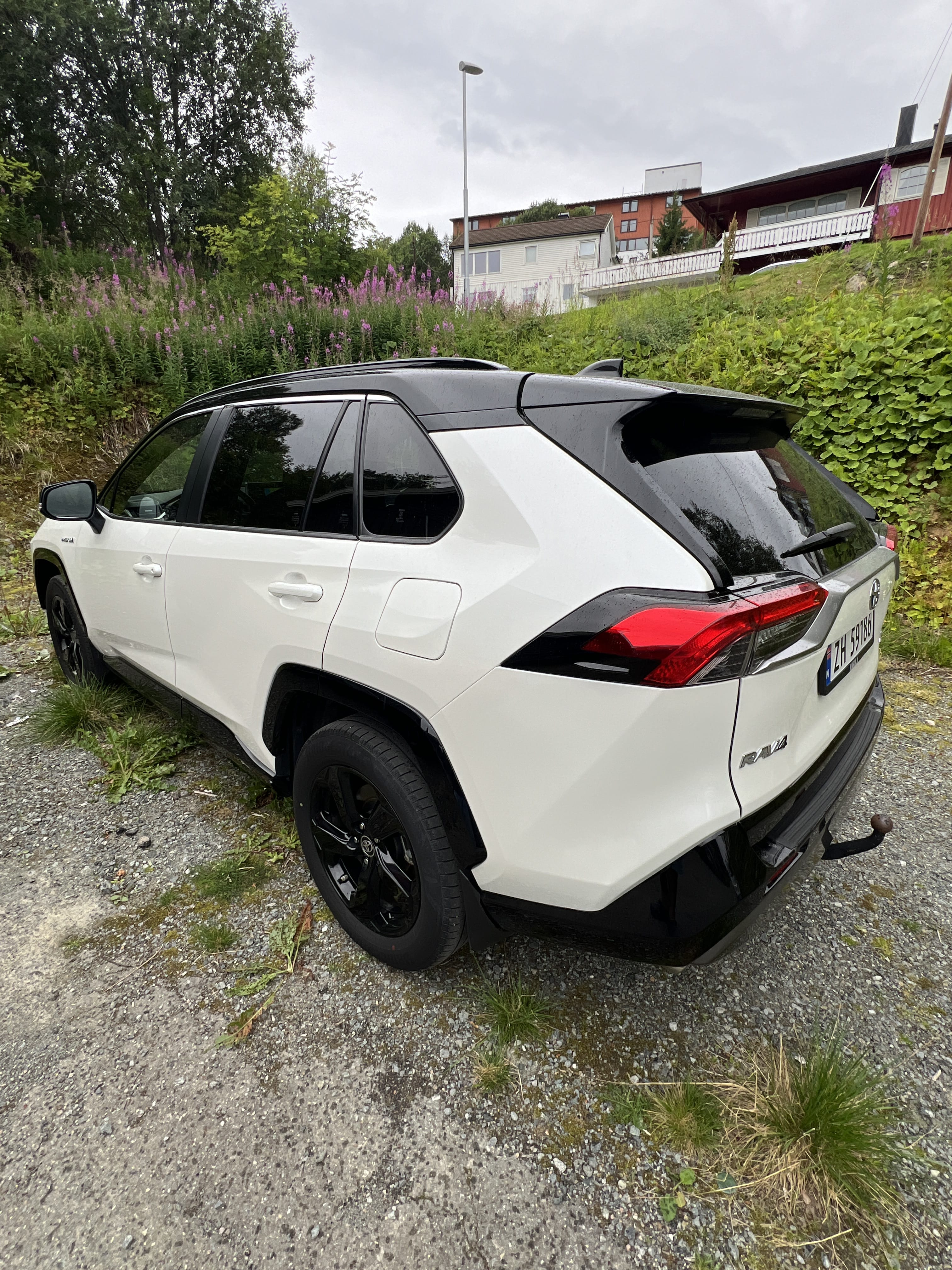 Toyota Rav4 Hybrid XSE avec Quatre roues motrices