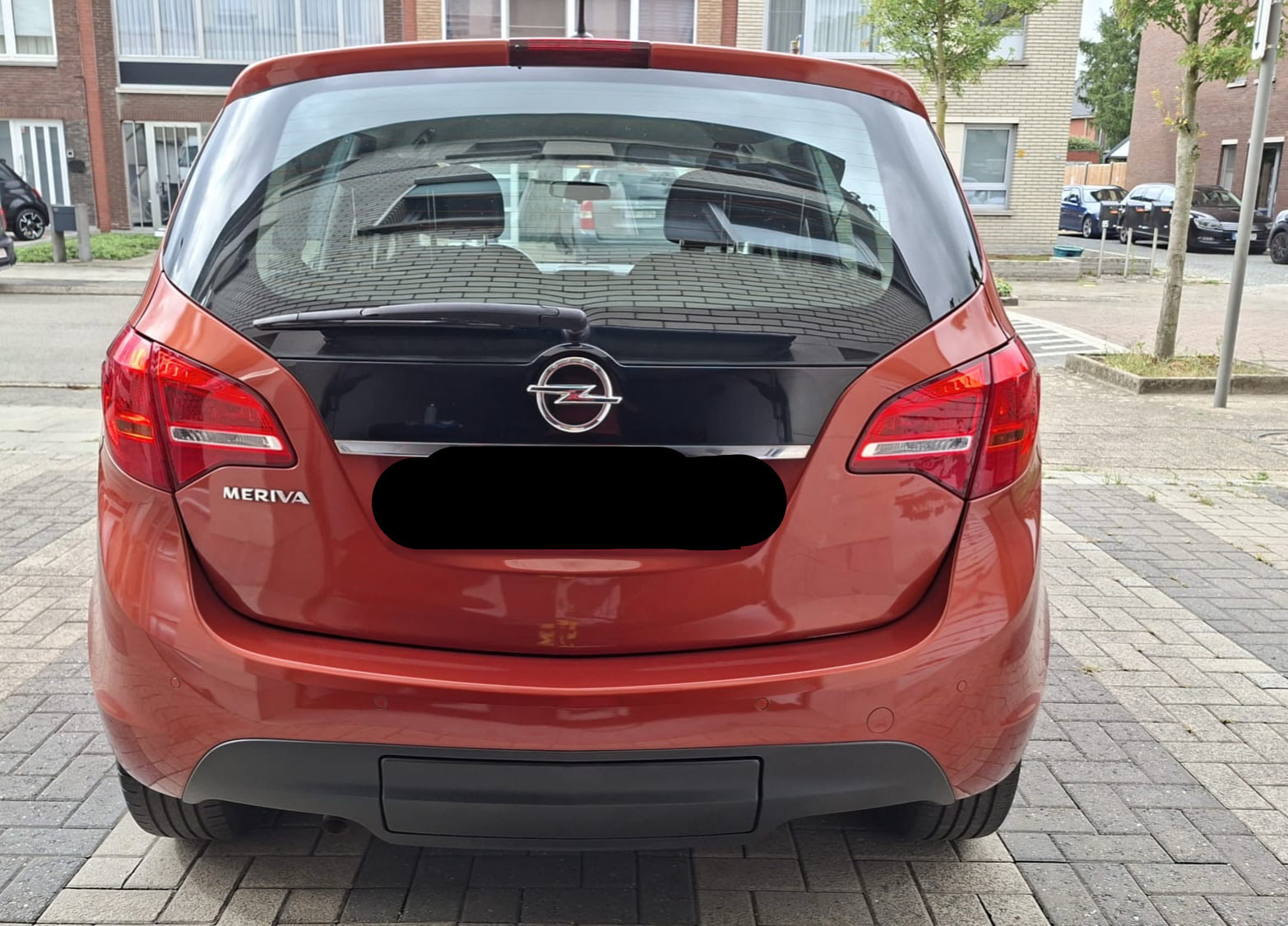 Opel Meriva avec Entrée audio / iPod