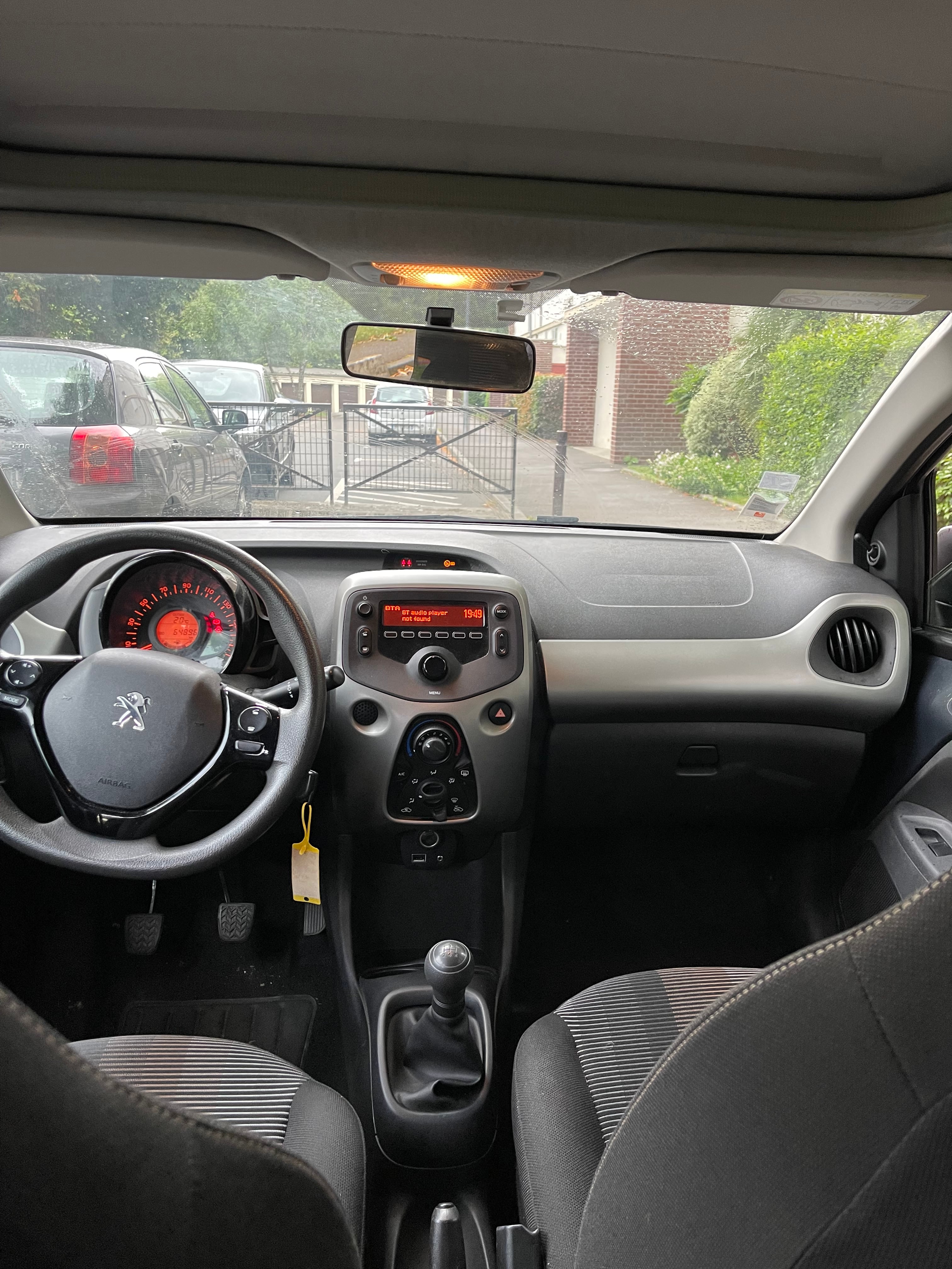 Peugeot 108 Cabriolet avec Siège bébé