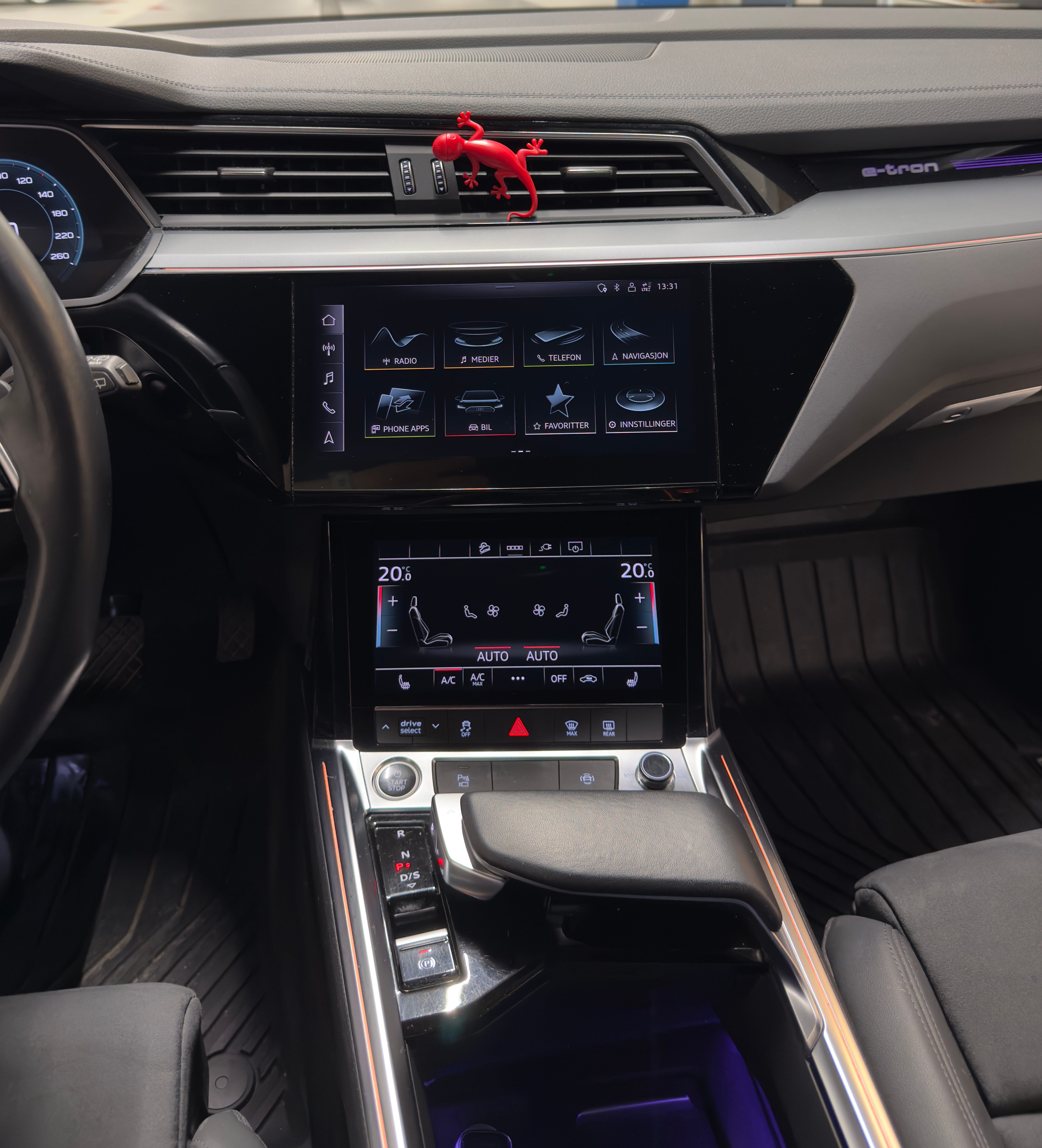 Audi e-tron med Cruisekontroll