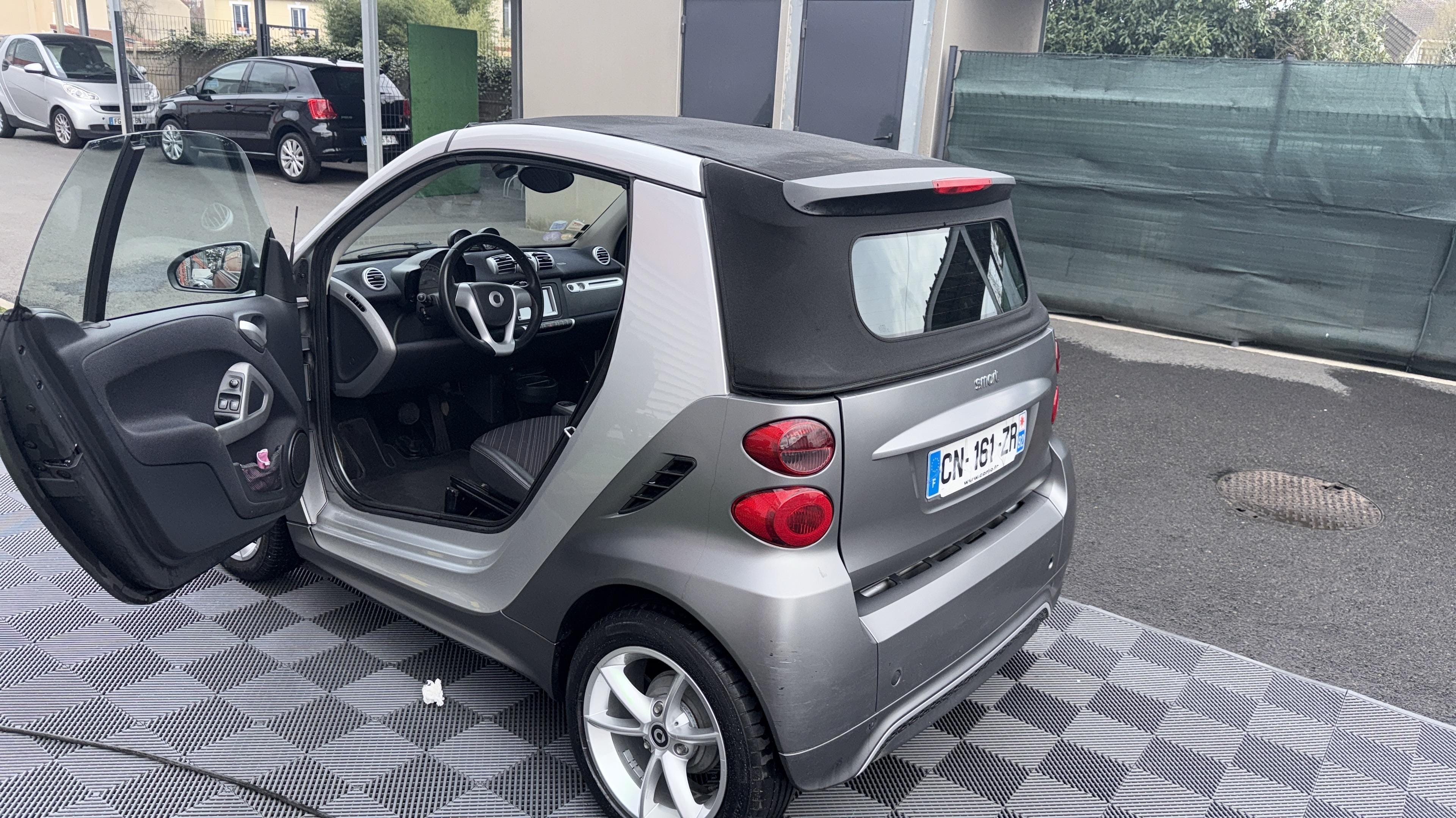 Smart Fortwo Cabriolet 1.0 84CV Turbo avec Climatisation