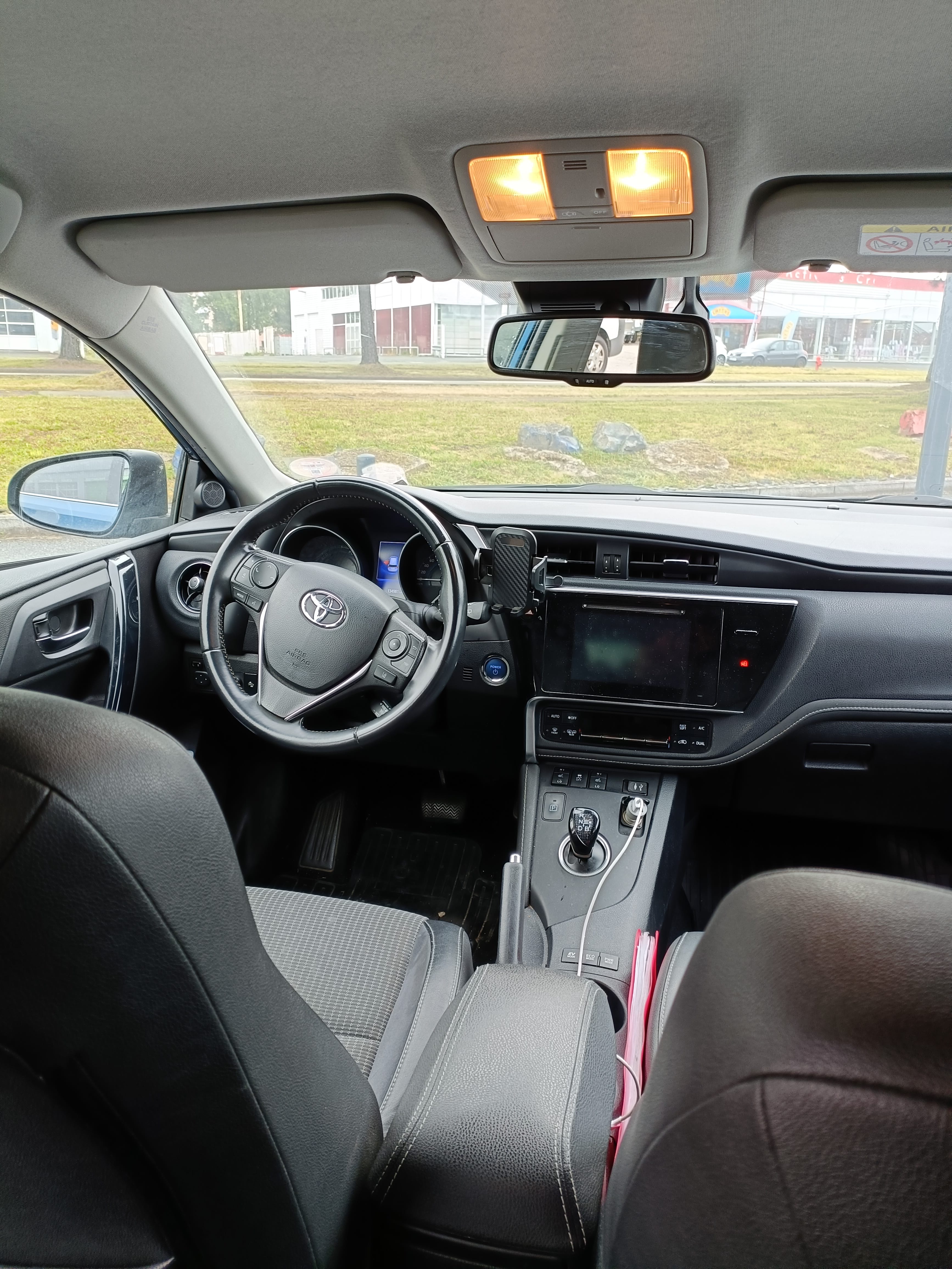 Toyota Auris avec Entrée audio / iPod