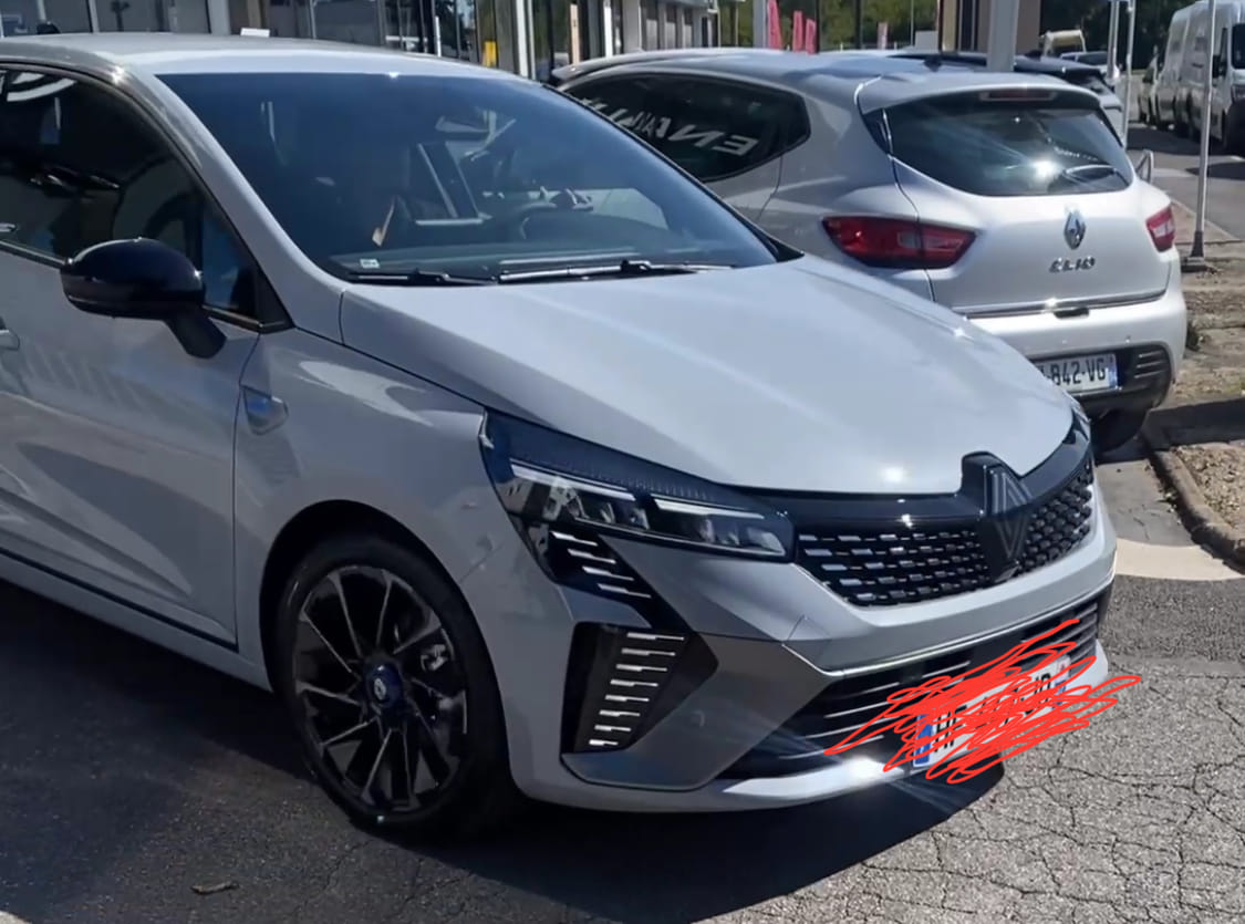 Renault Clio avec Climatisation