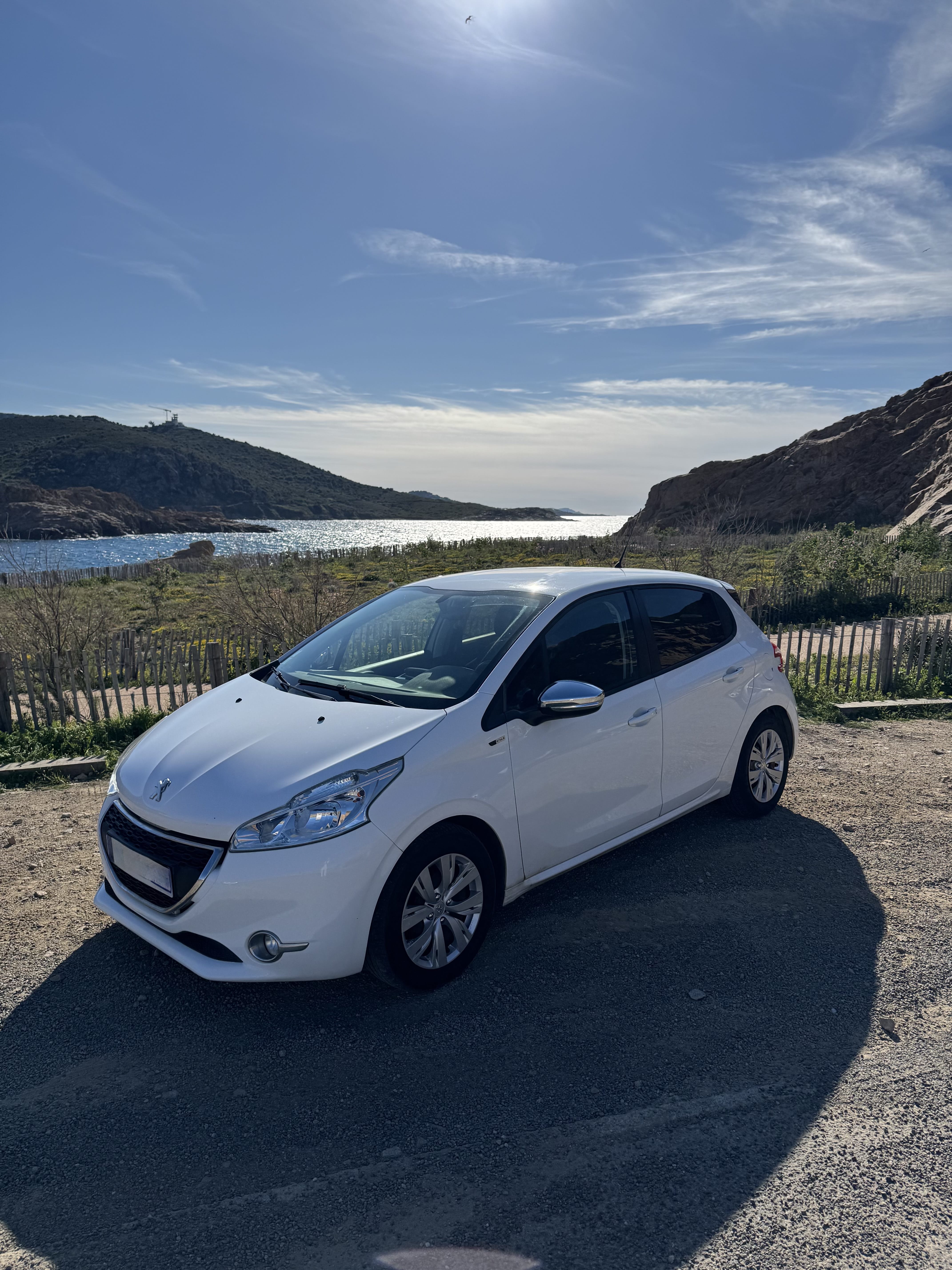 Peugeot 208, 2015, Diesel