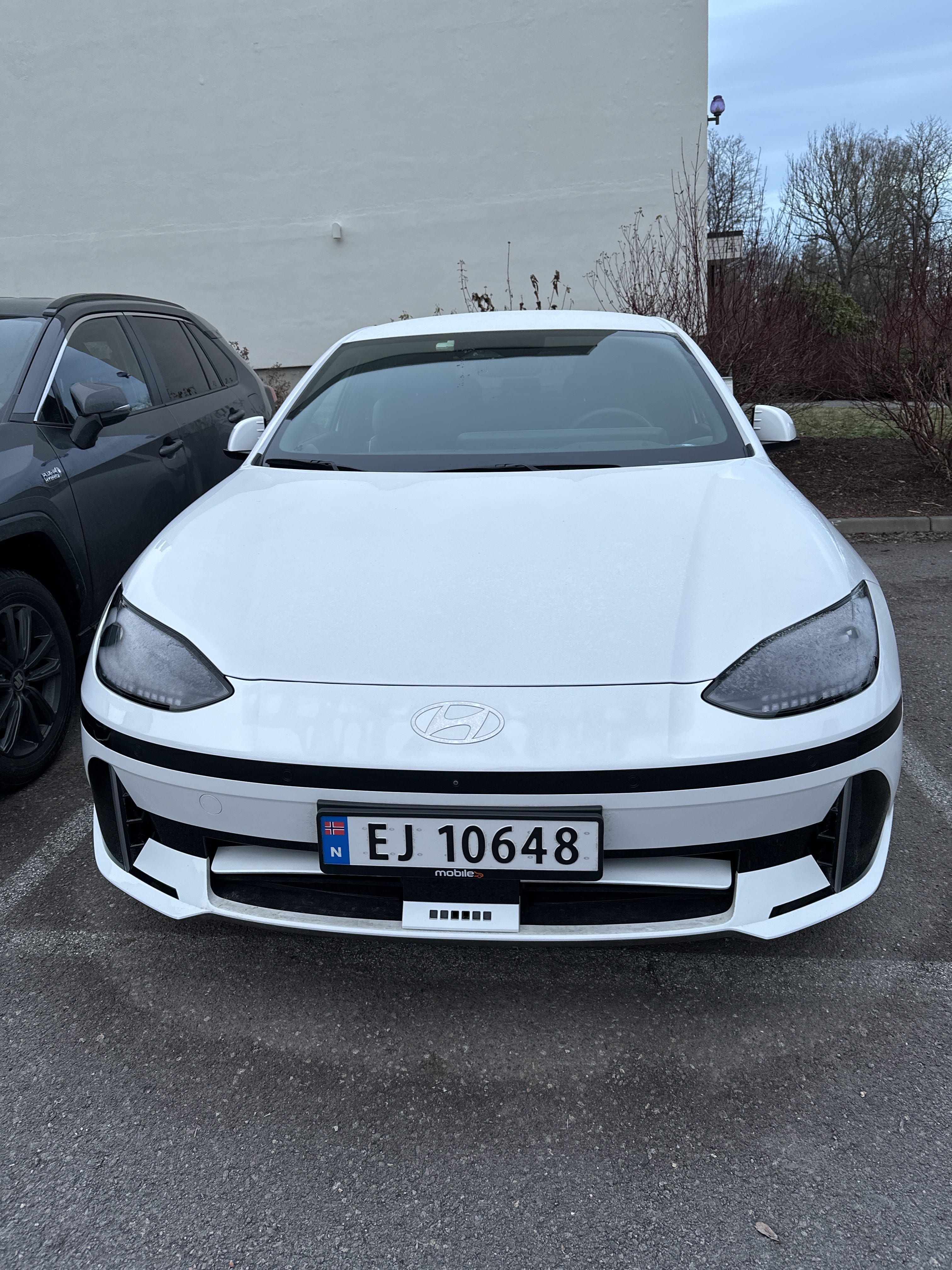 Hyundai Ioniq 6, 2024, Elektrisk, automatisk