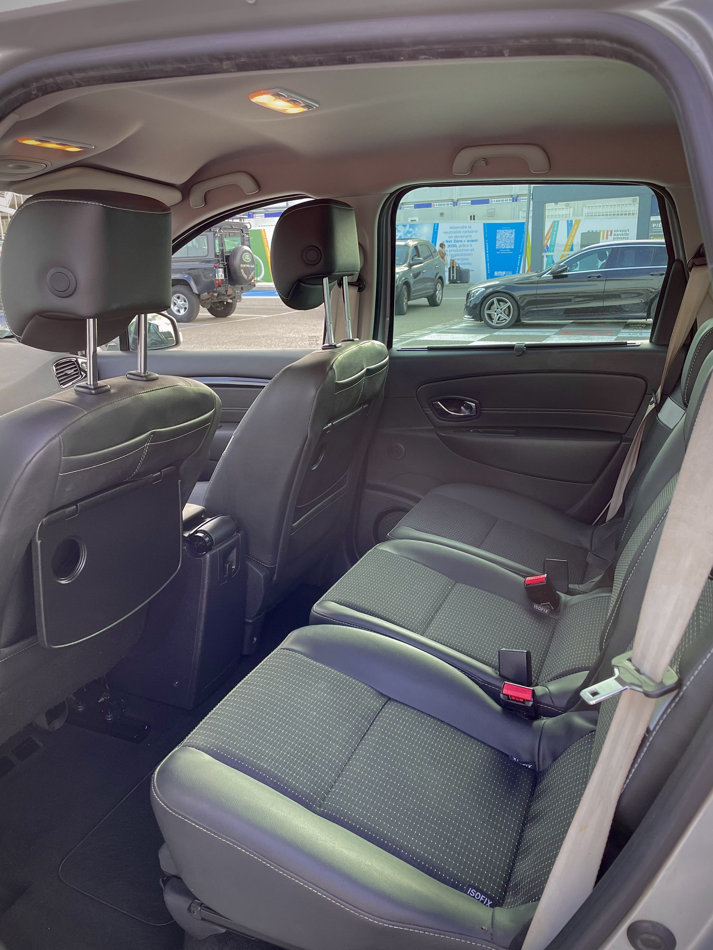 Renault Grand Scenic avec GPS