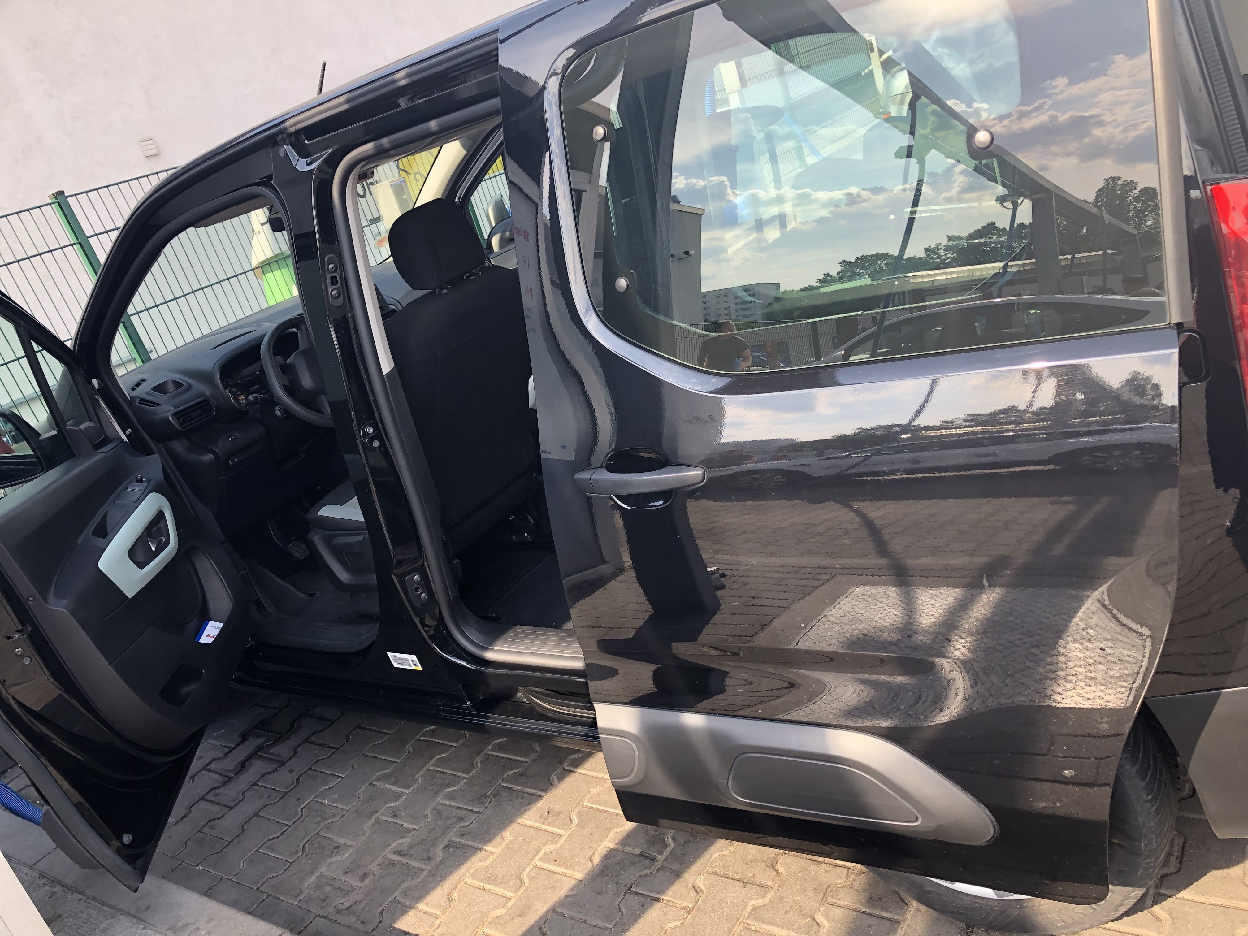 Citroen Berlingo mit Winterreifen