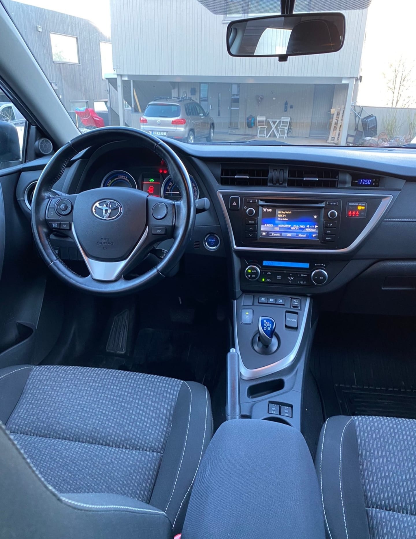 Toyota Auris Touring Sports med Cruisekontroll
