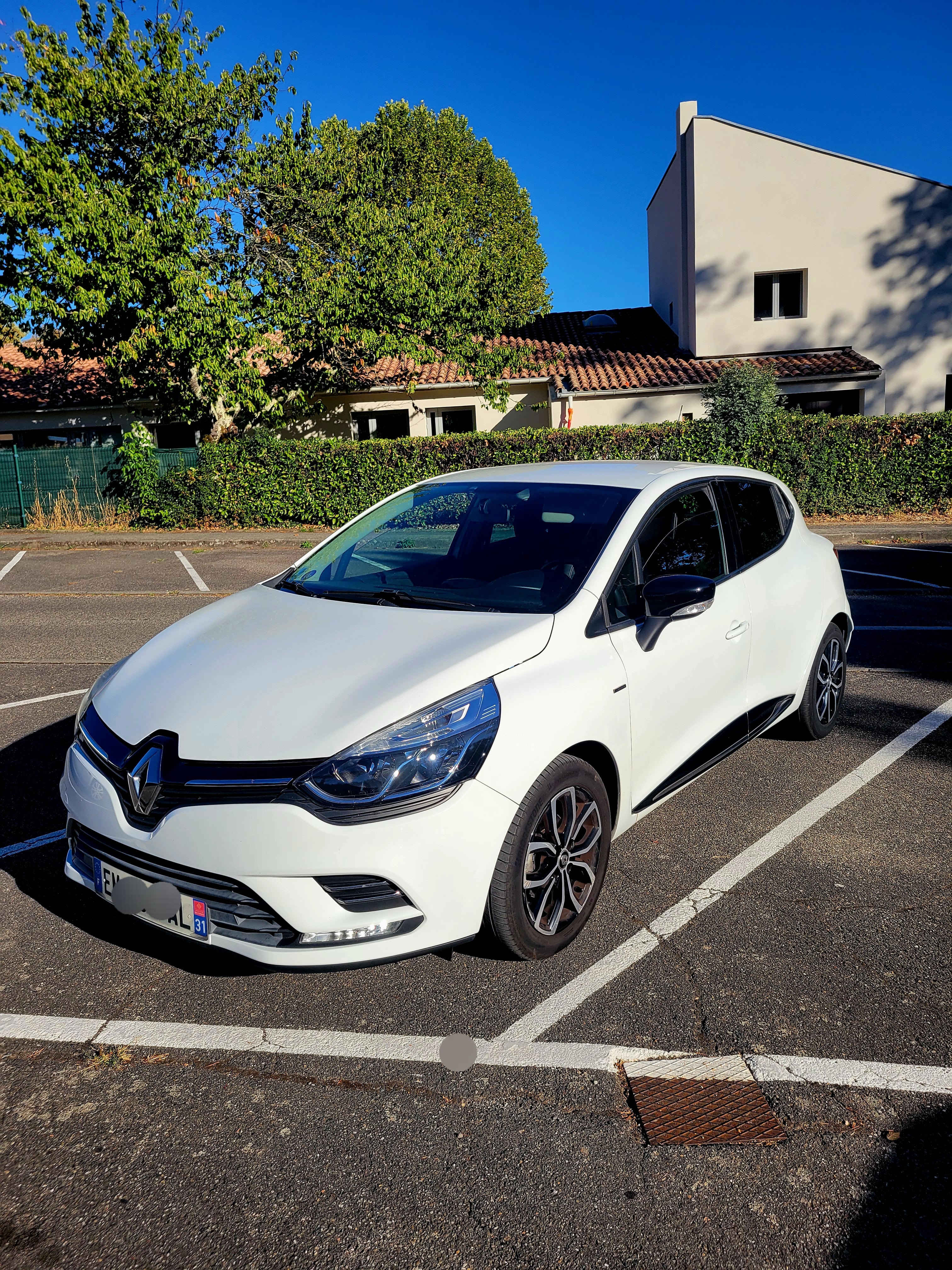 Renault Clio 90 ch  tce, 2017, Essence 95