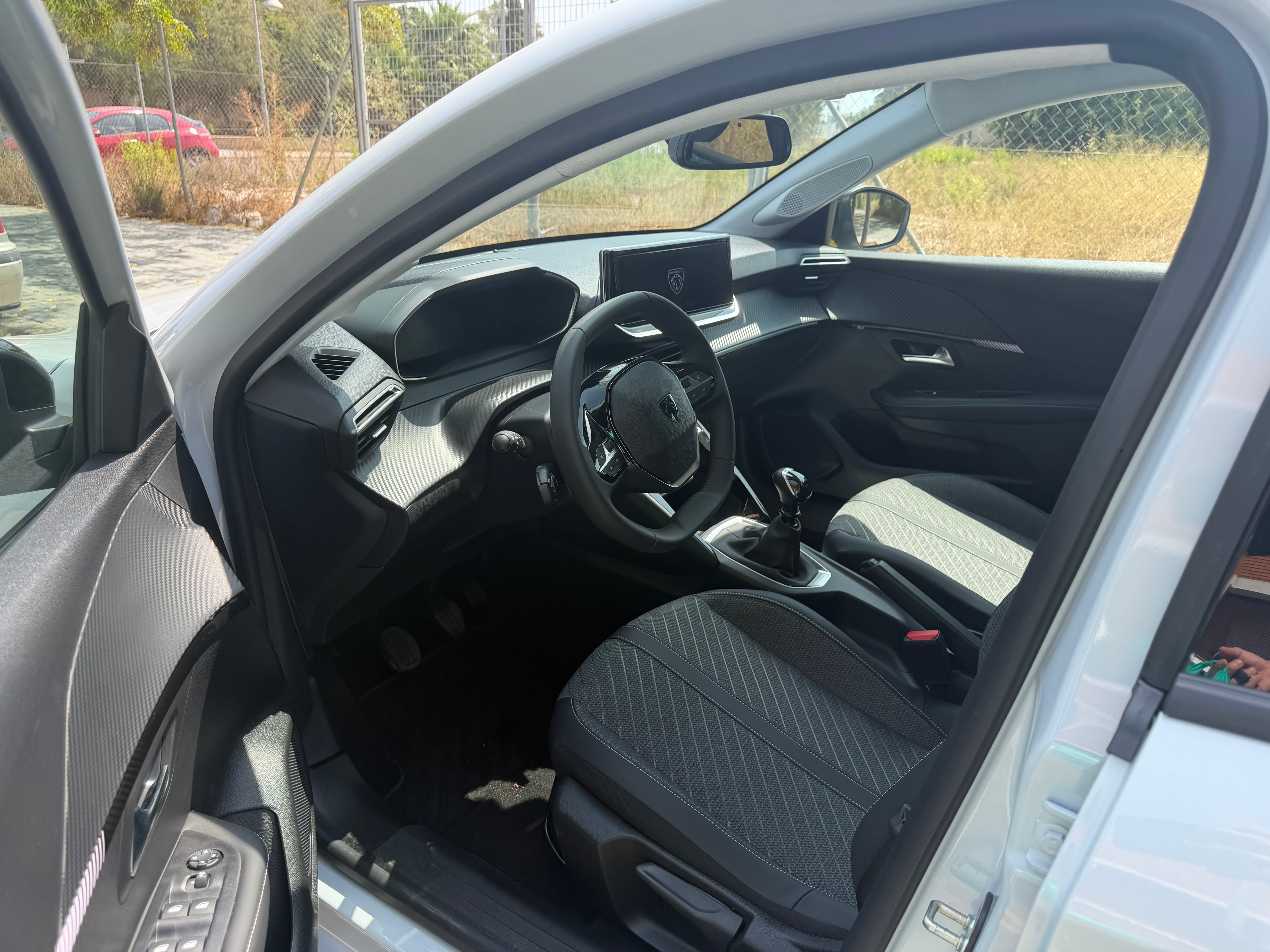 Peugeot 208 Break avec GPS