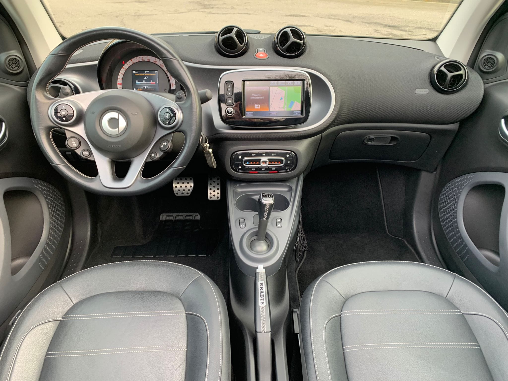 Smart Fortwo Cabriolet avec GPS