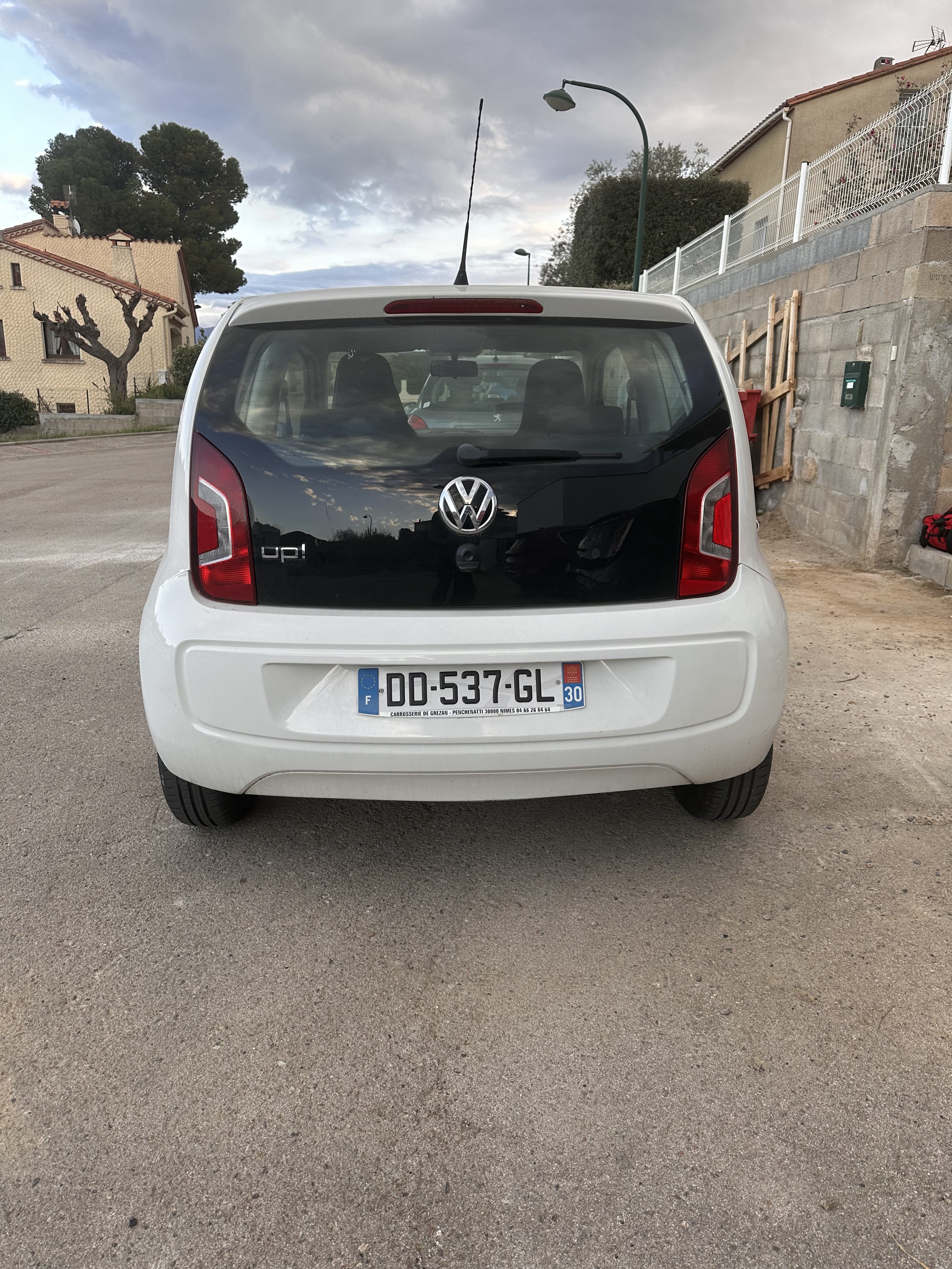 Volkswagen Up! avec Siège bébé