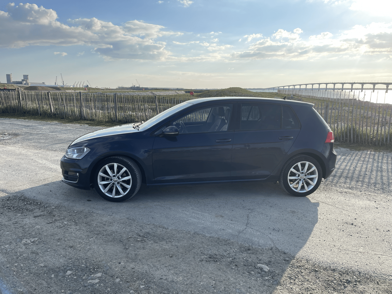 Volkswagen Golf 7 - Finition Carat - 1.6 TDI 105 CH avec Climatisation