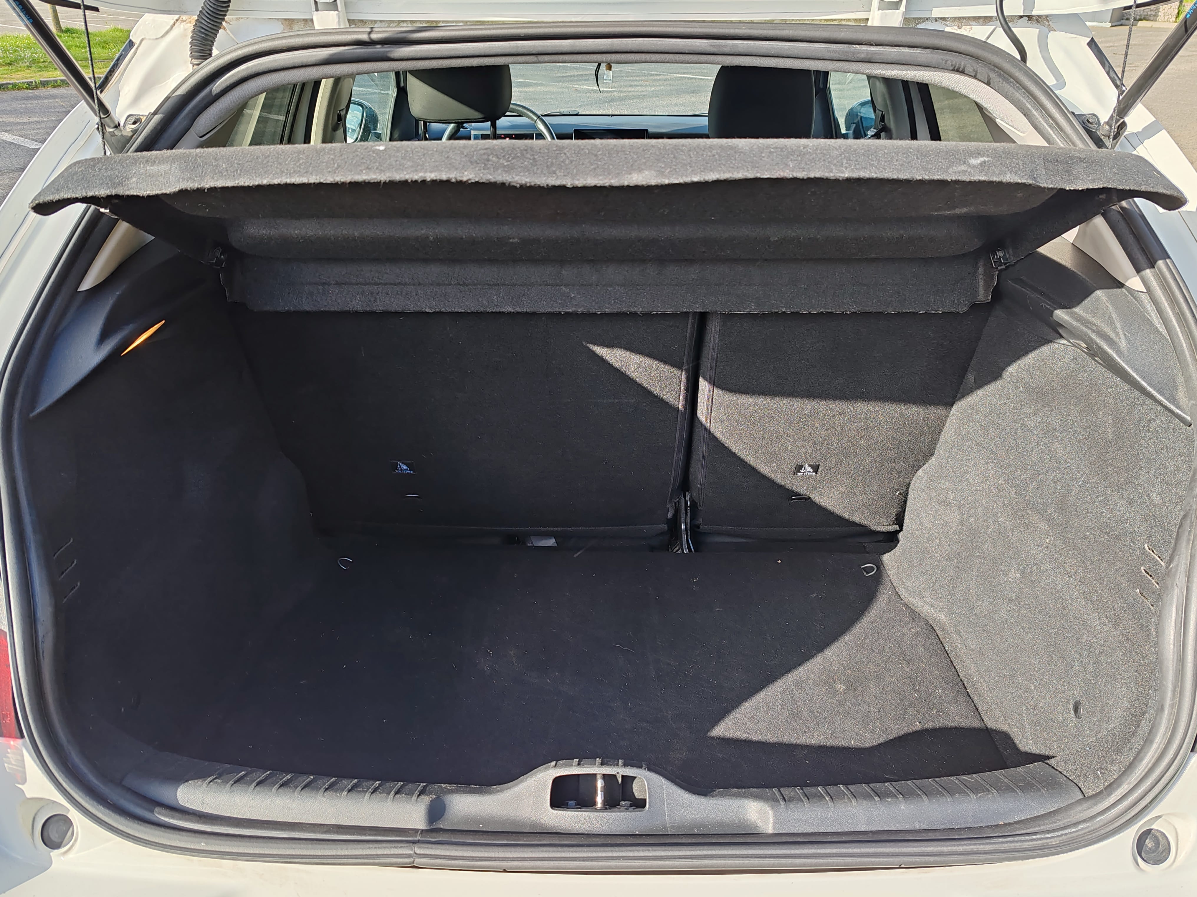 Citroen C4 Cactus avec Entrée audio / iPod