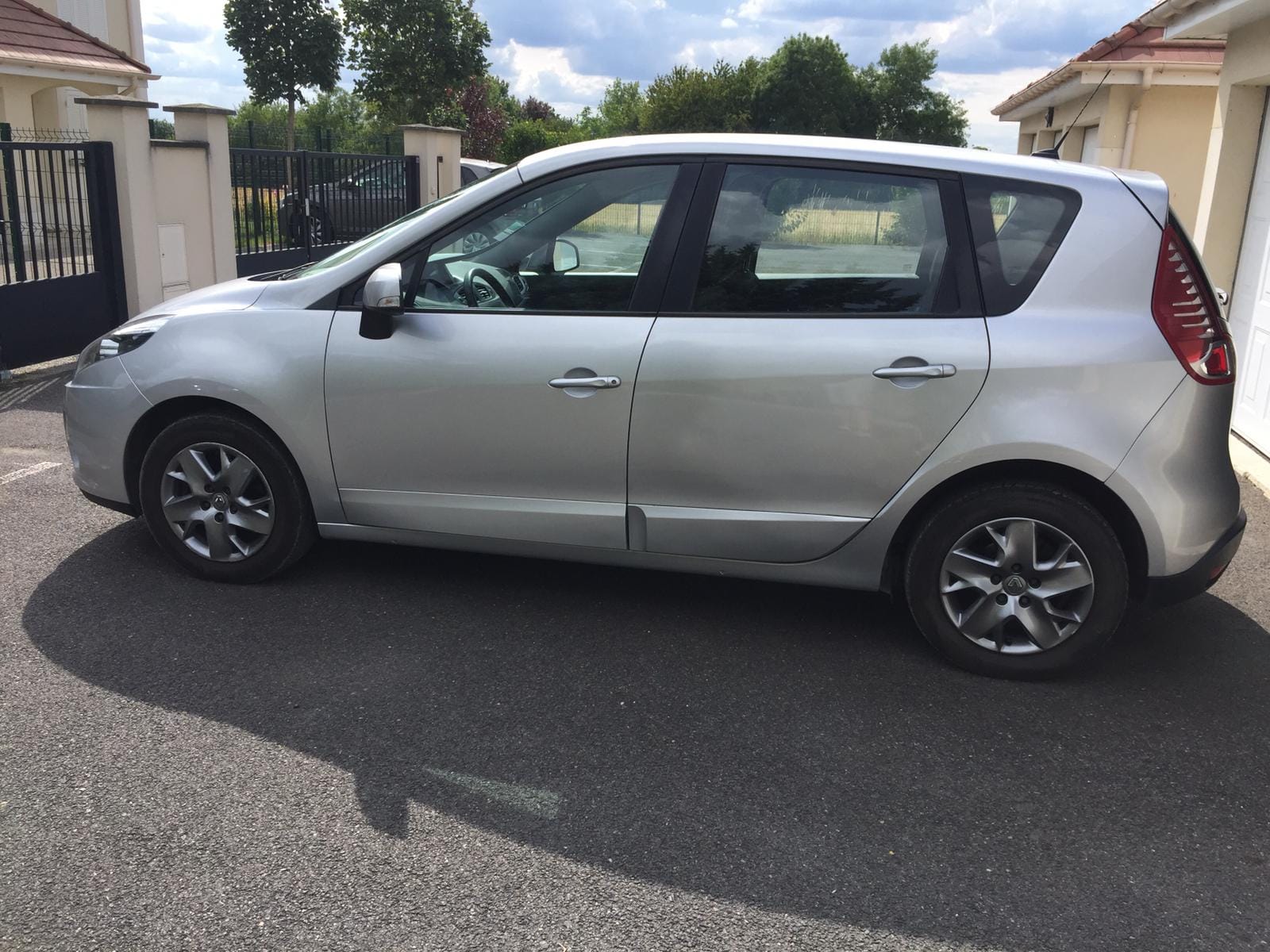 Renault Scenic avec Climatisation