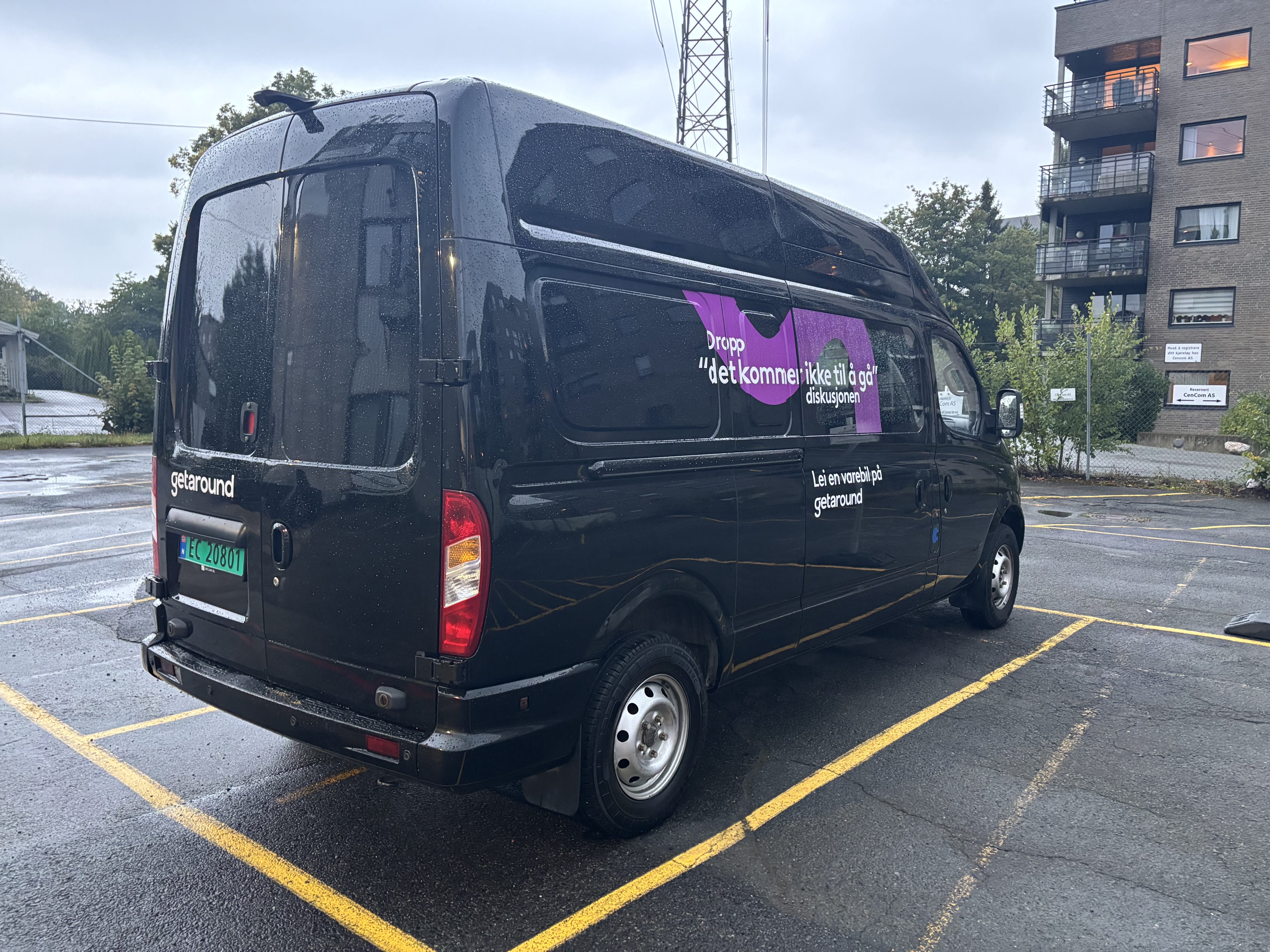 Maxus EV80 Bil 8 with Snow tires